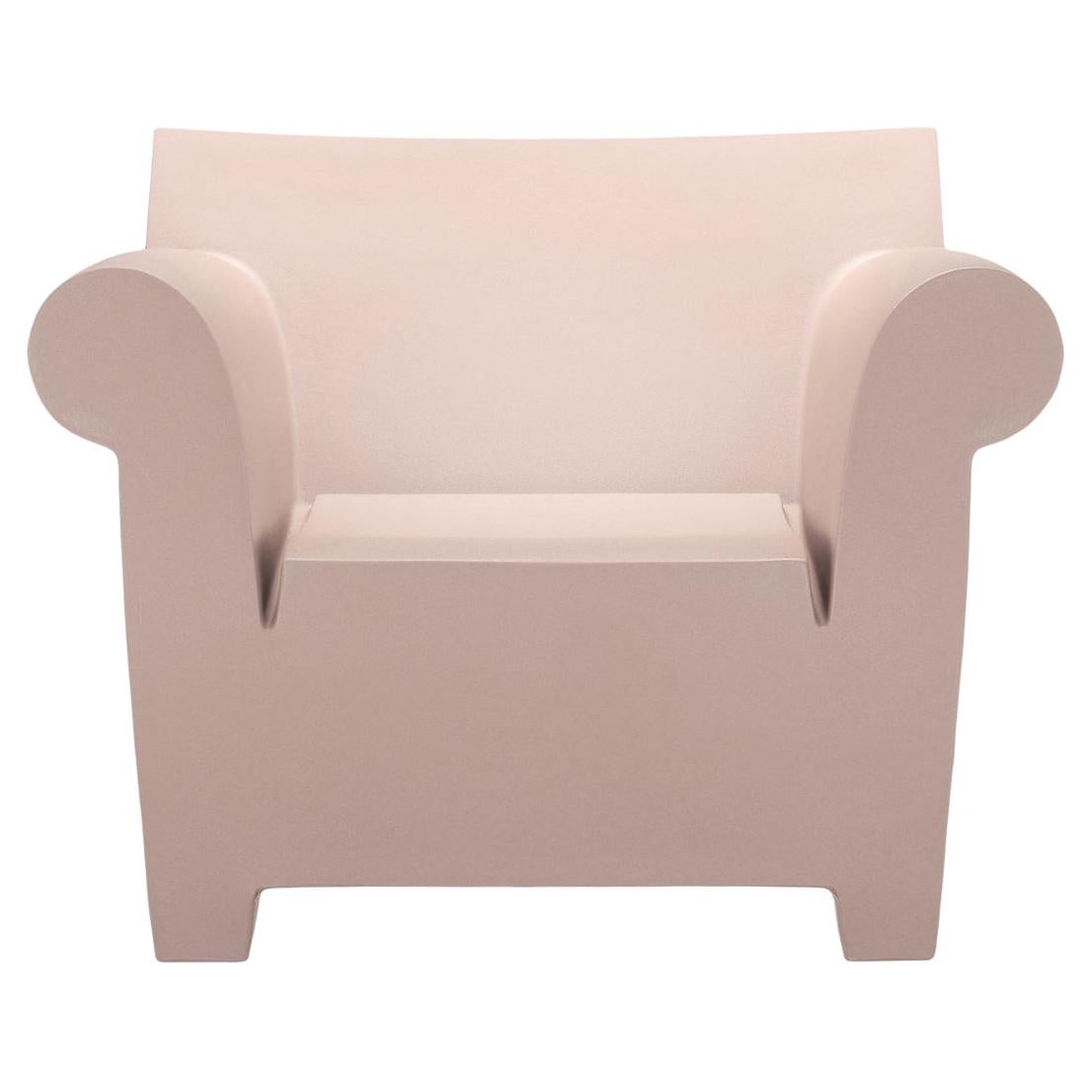 Fauteuil club Kartell Bubble en poudre de Philippe Starck