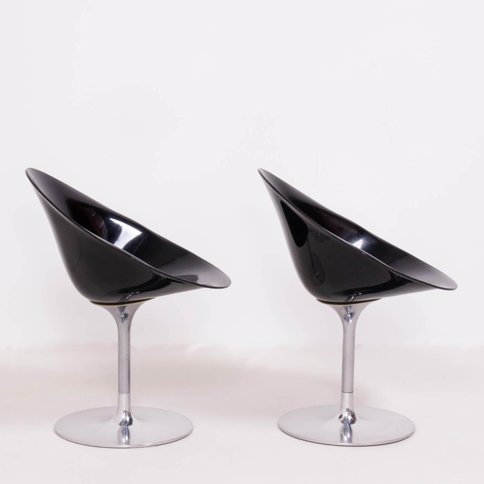 italien Chaises de salle à manger modernes Ero/S noires Kartell par Philippe Starck, lot de 2