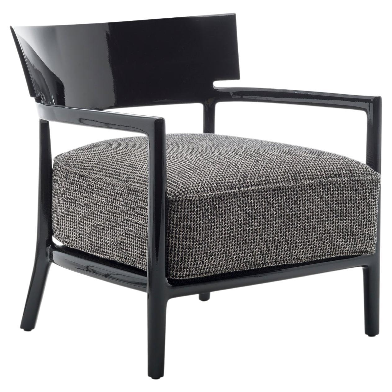 Chaise Kartell Cara Mat noir et beige de Philippe Starck avec Sergio Schito