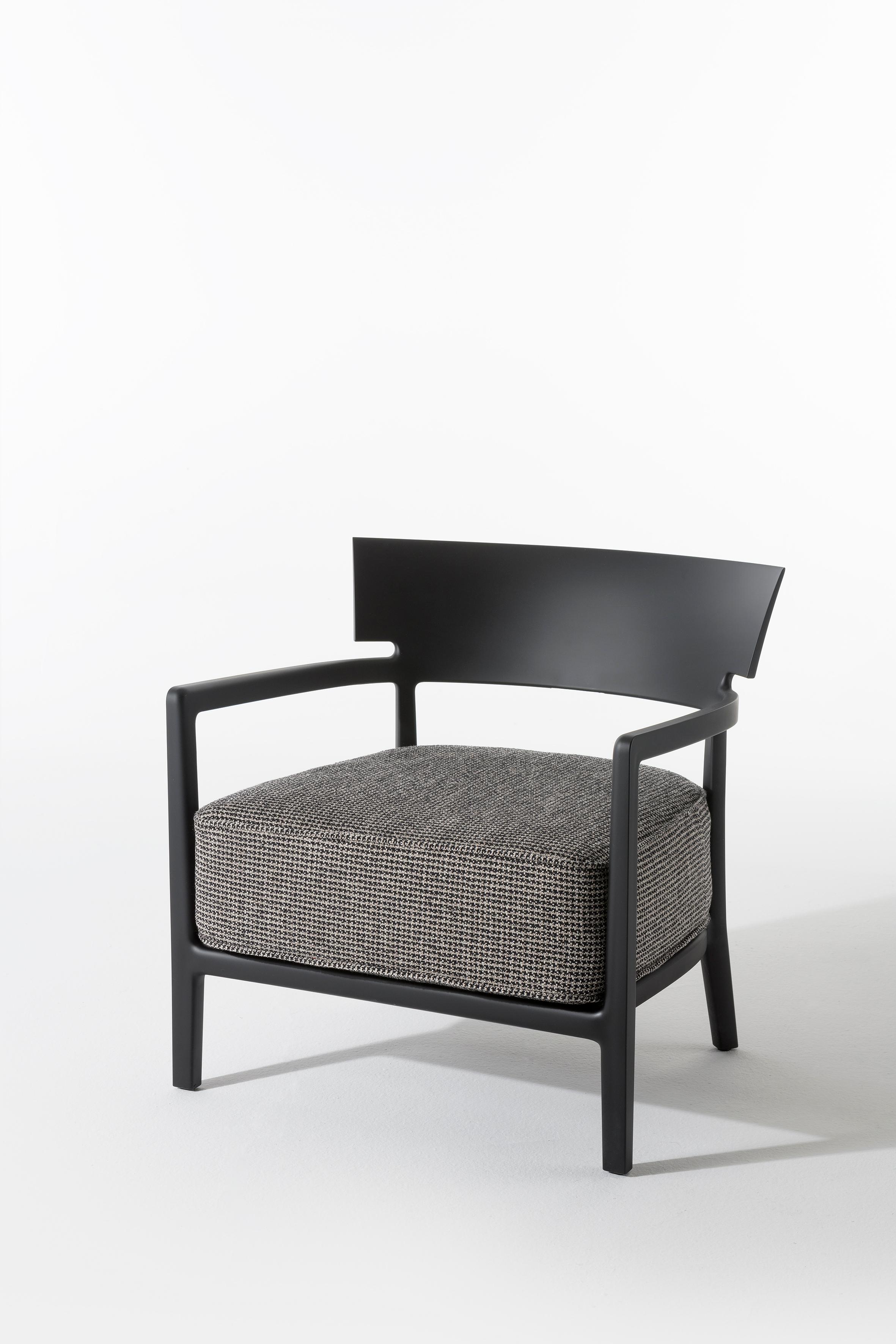Kartell Cara Mat Outdoor-Stuhl in Taubengrau von Philippe Starck & Sergio Schito (Stoff) im Angebot