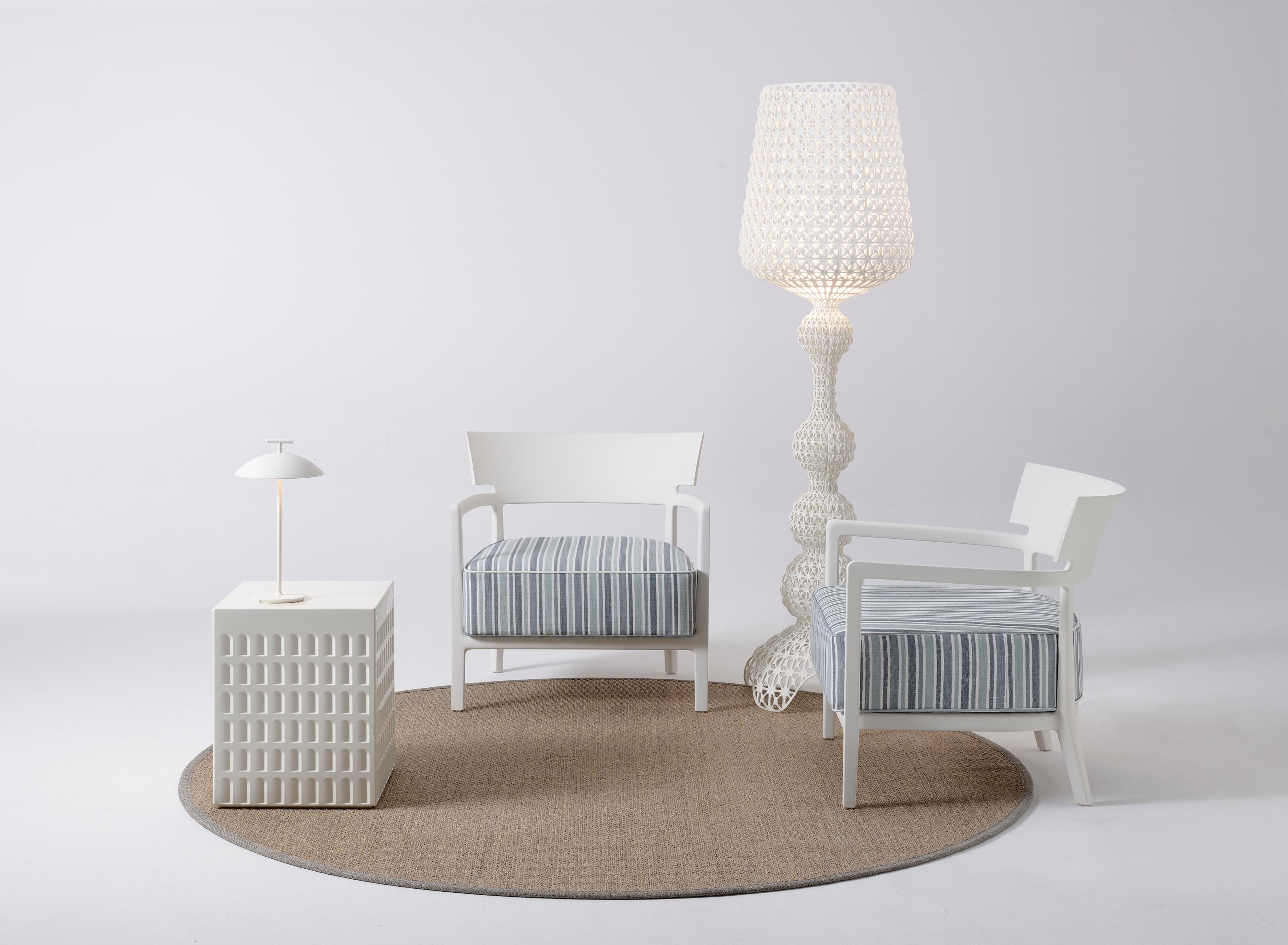 Kartell Cara Mat Outdoor-Stuhl in Weiß-Grün von Philippe Starck & Sergio Schito (21. Jahrhundert und zeitgenössisch) im Angebot