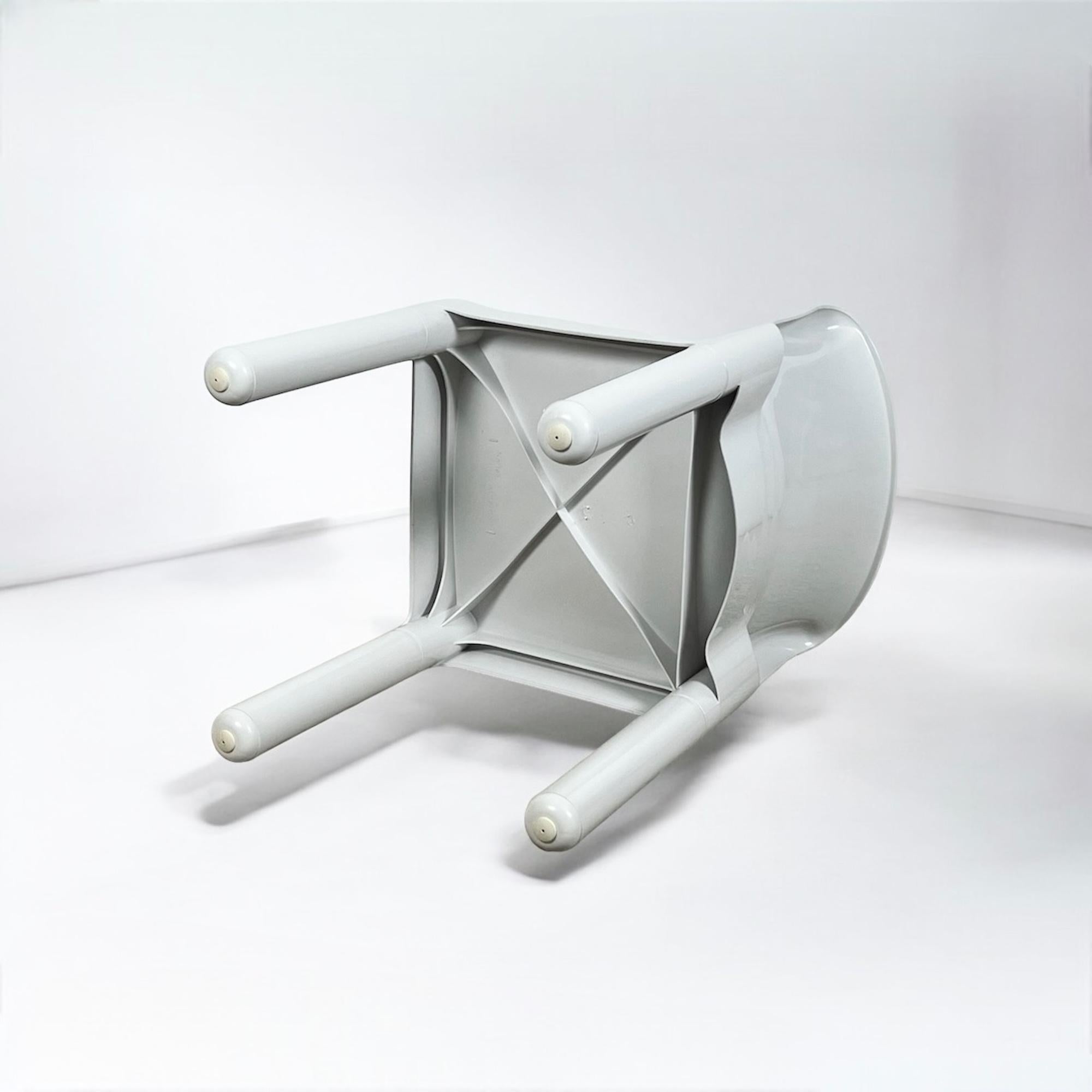 Silla Kartell Modelo 4875 de Carlo Bartoli - Blanco Brillante - Italia, Años 70 finales del siglo XX en venta