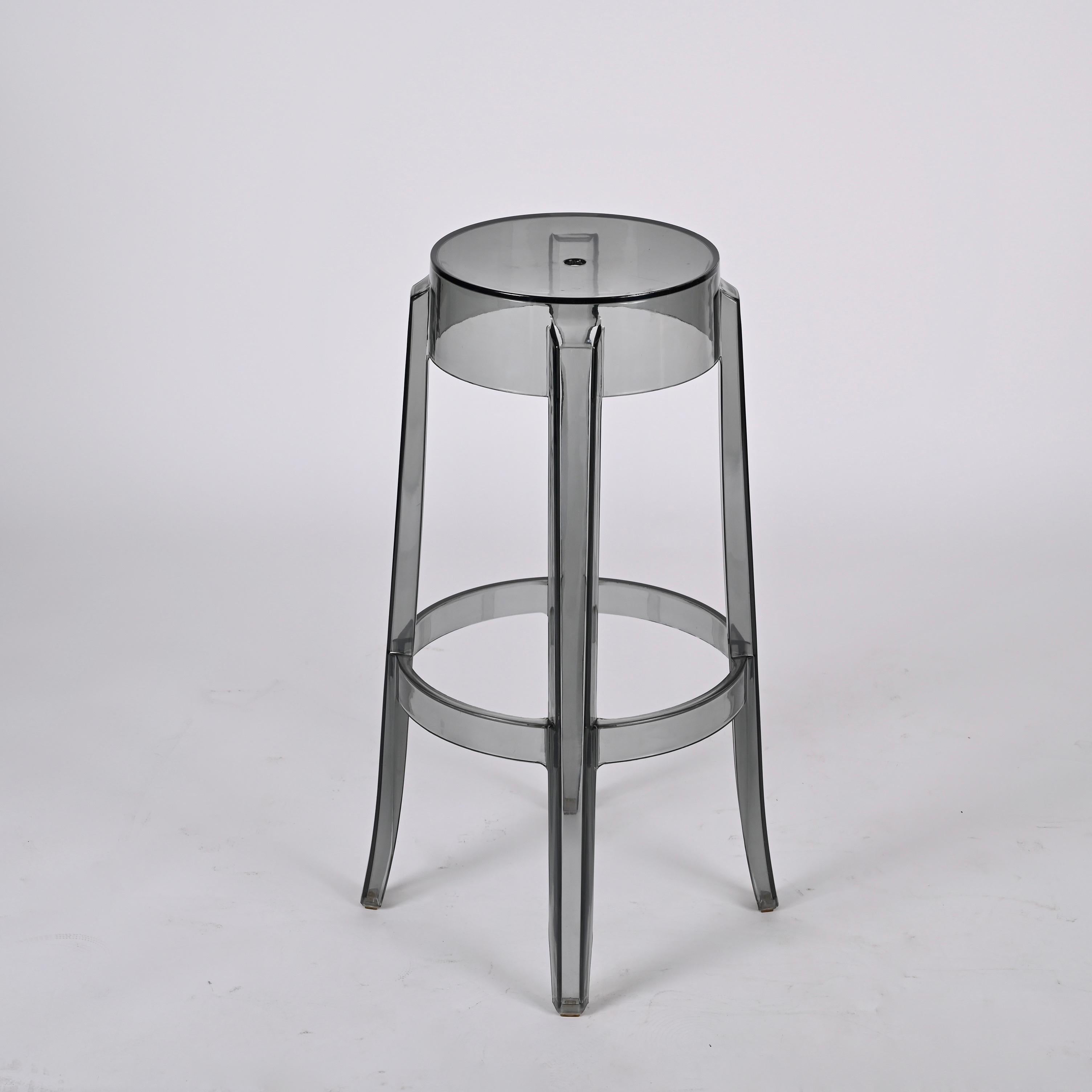 Kartell Charles Ghost Large Stools in Smoke Grey by Philippe Starck, Italy For Sale 10