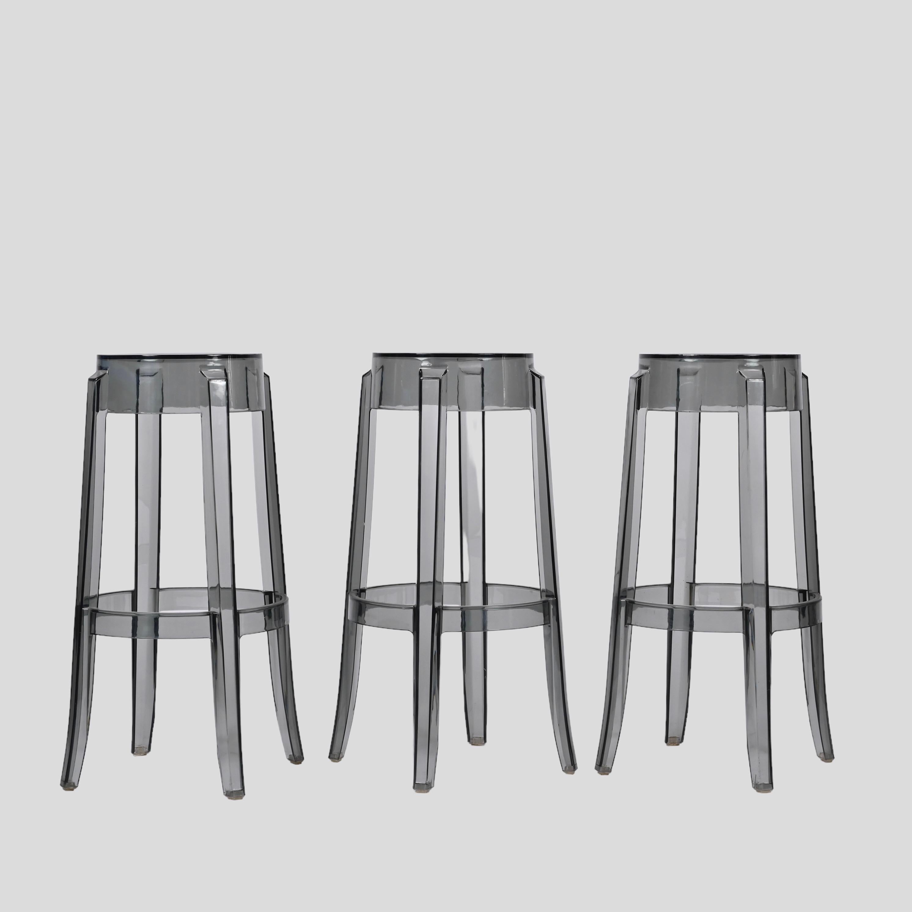 Plastic Kartell Charles Ghost Large Stools in Smoke Grey by Philippe Starck, Italy For Sale