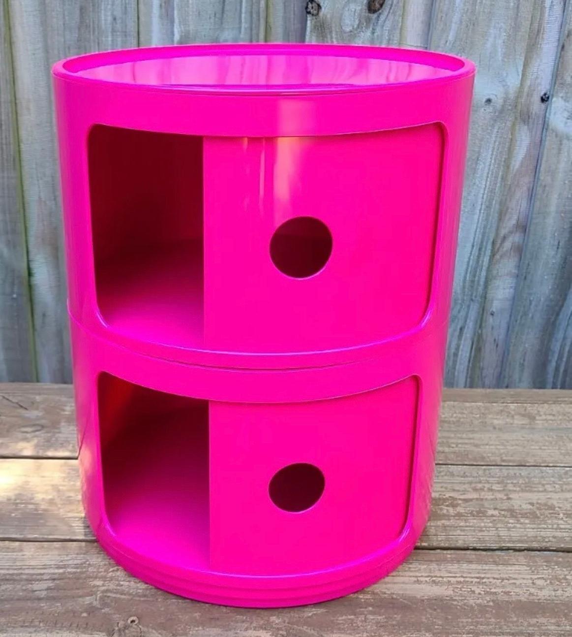 Kartell Componibili 8-Tier Modern Storage Cabinet, Hot Pink, Italy In Good Condition In Brooklyn, NY