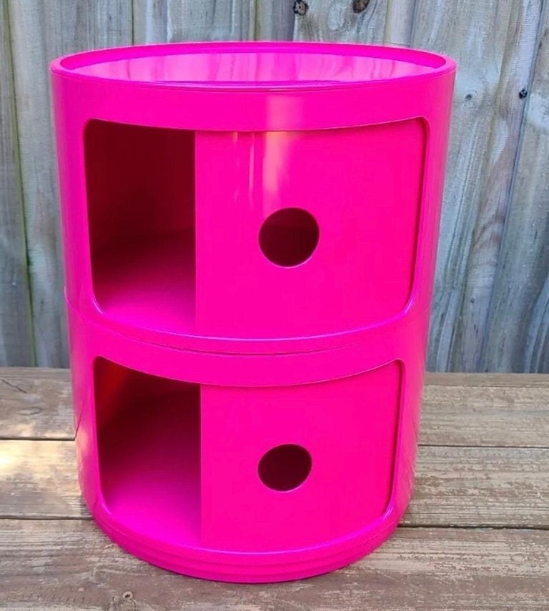 Rare Componibili storage unit components in vibrant hot pink.   Shown as 8-tier in main photos.  Will come with 8 “body” units and 4 “tops” so that you can arrange in many different ways.  
The Componibili Storage Unit (1969) takes its name from