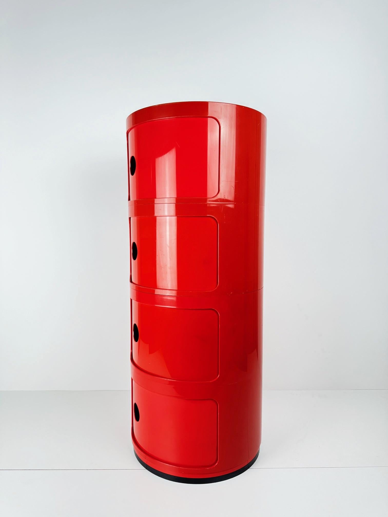 Mid-Century Modern Kartell Componibili 7452:  4-Tier in Red by Anna Castelli 1970-1979