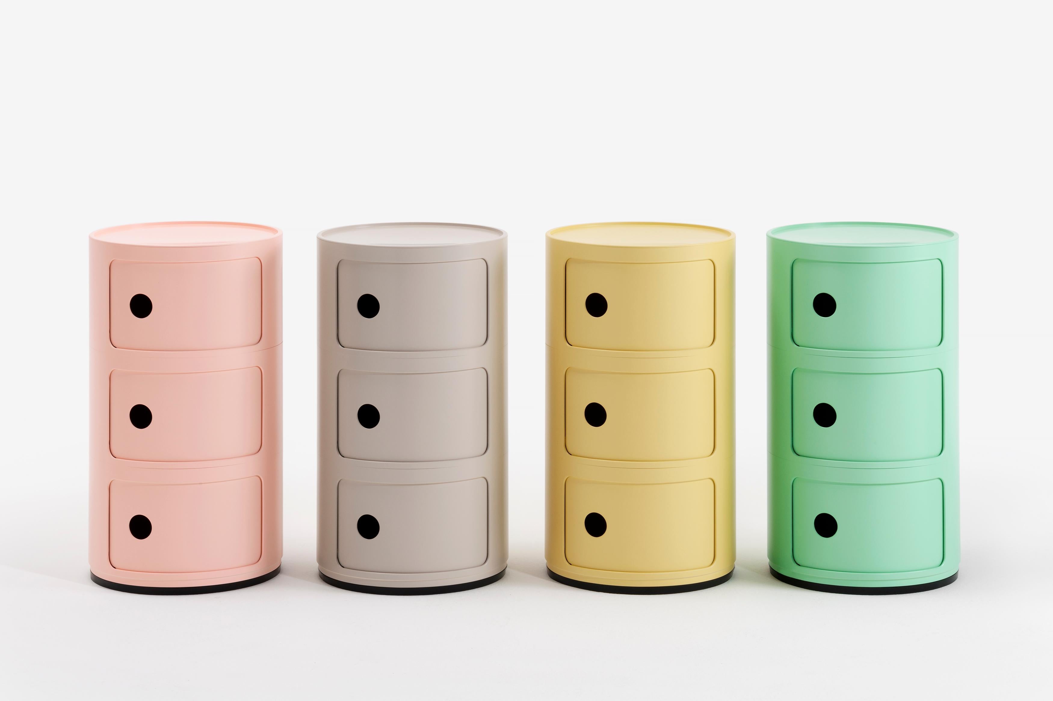 Componibili Bio in Green by Anna Castelli Ferrieri for Kartell. The Componibili Bio storage unit was first created by Italian designer and Kartell co-founder Anna Castelli Ferrieri in the 1960s. At the time of its origin, the Componibili Bio was