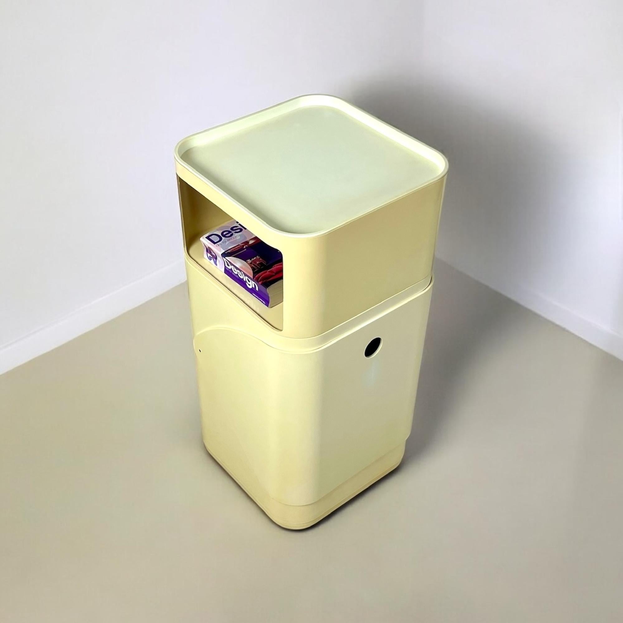 Kartell Componibili Set aus Waschtischschachtel und Aufbewahrungsbox von Anna Castelli, 1960er Jahre im Zustand „Gut“ im Angebot in San Benedetto Del Tronto, IT