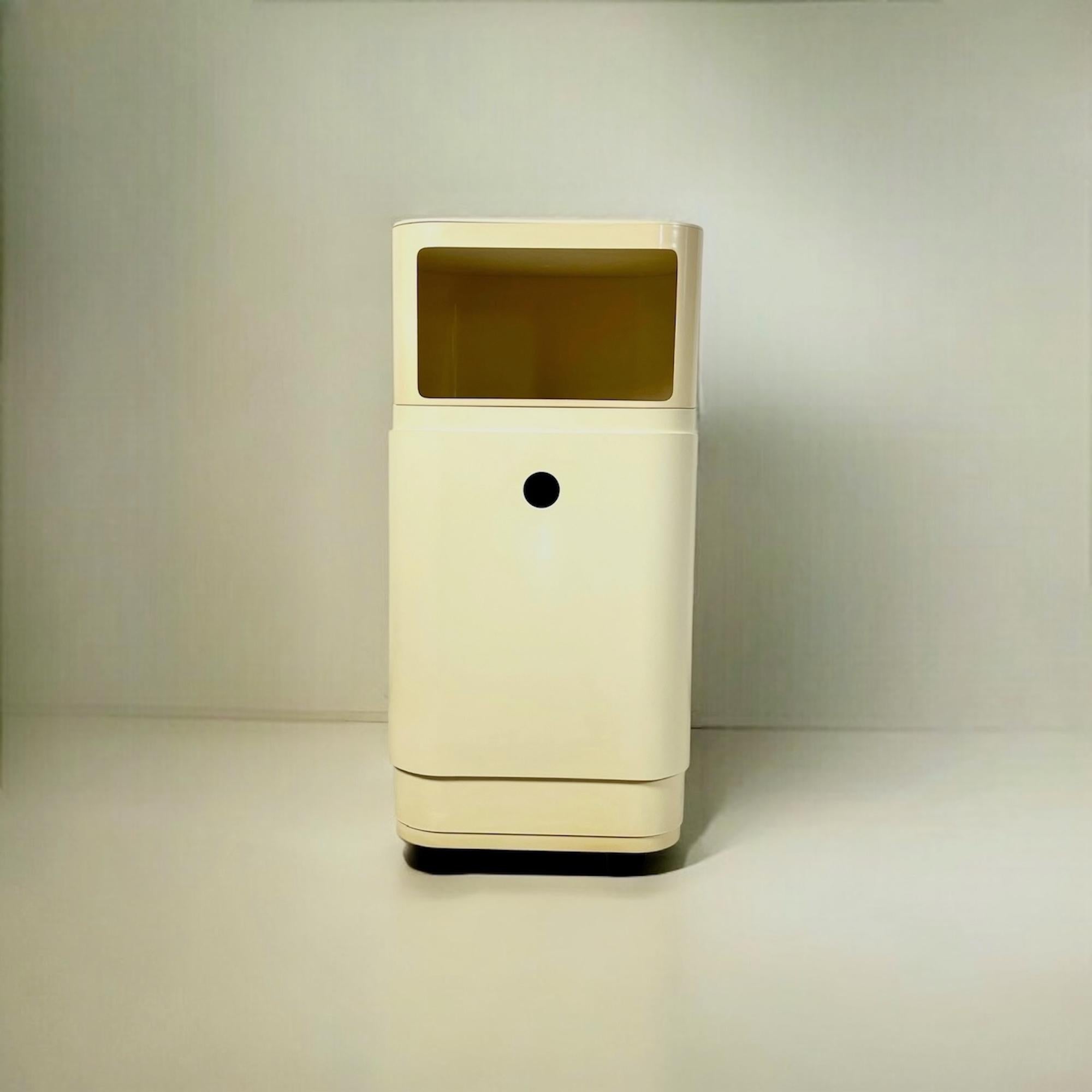 Kartell Componibili Set aus Waschtischschachtel und Aufbewahrungsbox von Anna Castelli, 1960er Jahre im Angebot 2