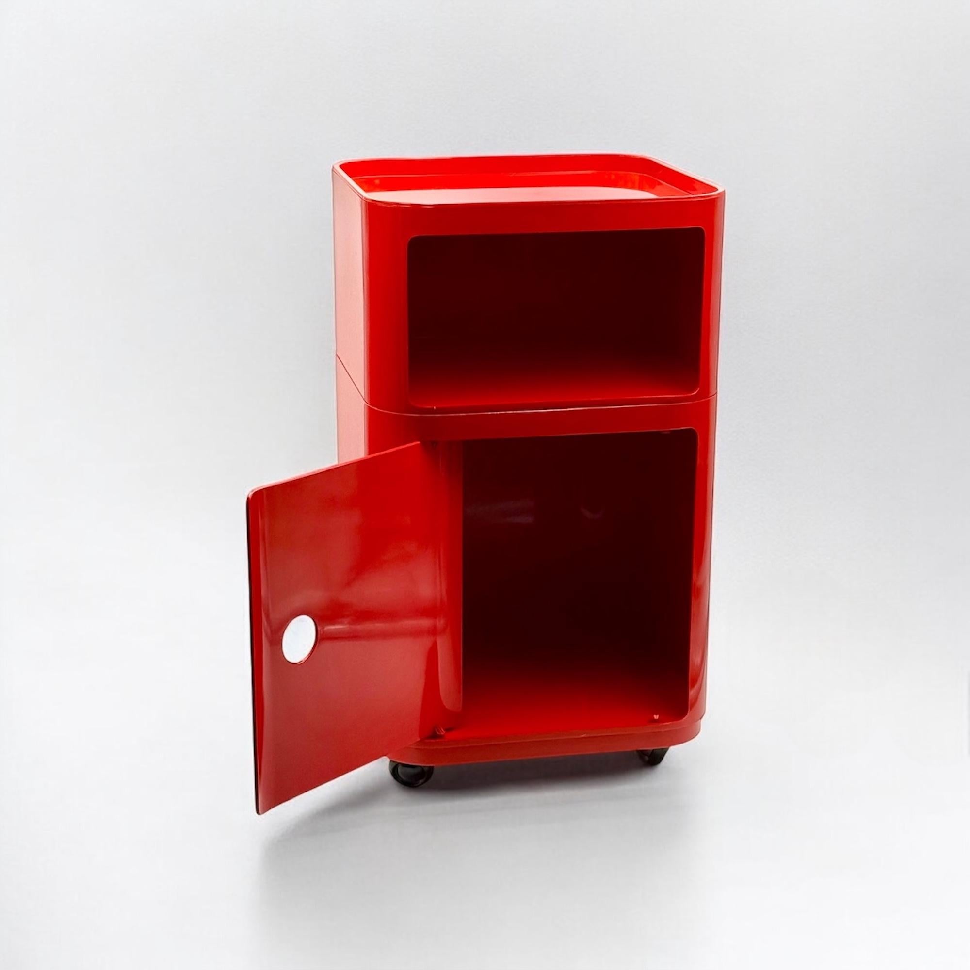 Mid-20th Century Kartell 'Componibili' Square-Base Serving Trolley / Storage Unit in Red, 1960s