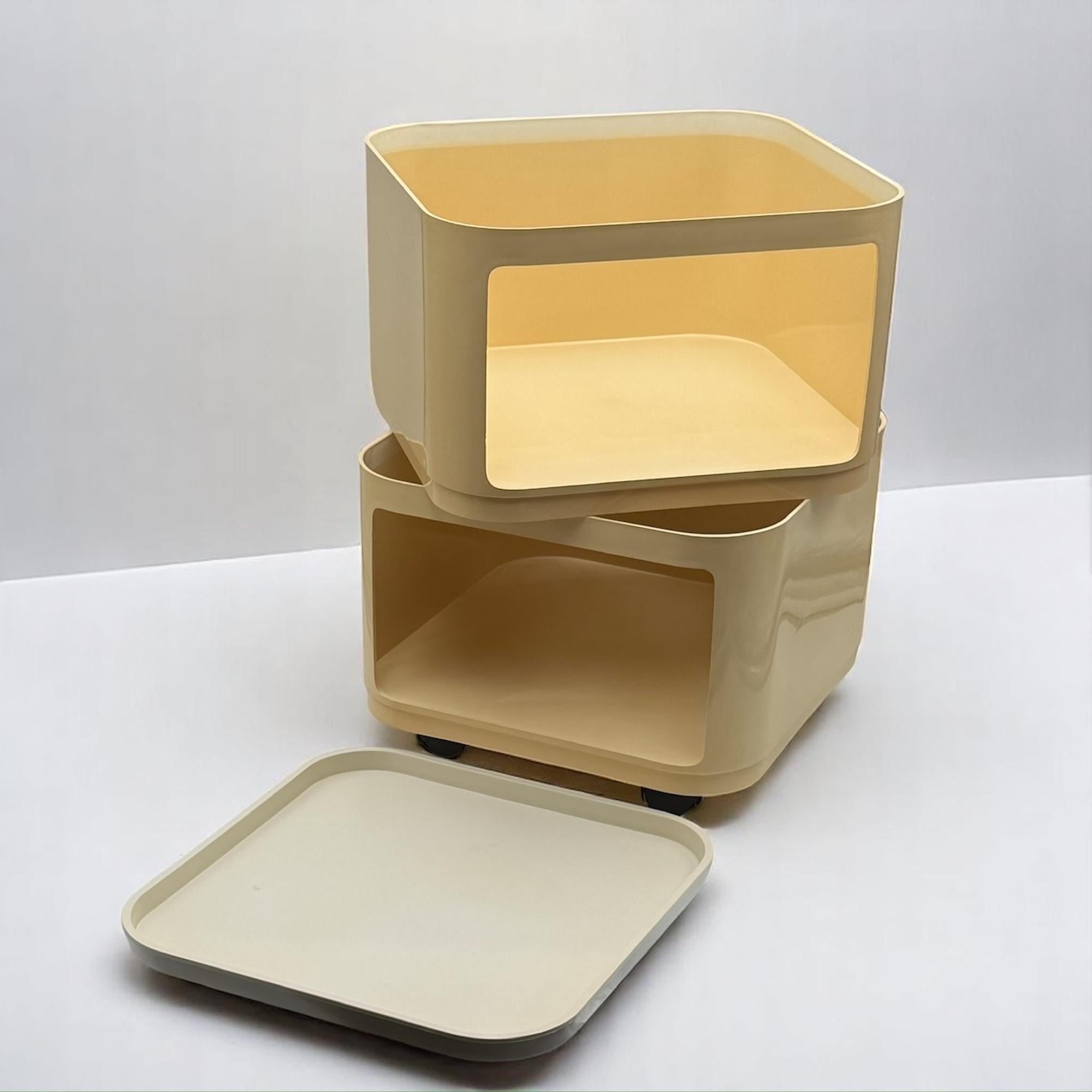 Kartell 'Componibili' Square-Base Serving Trolley / Table Model 4970, 1960s 4