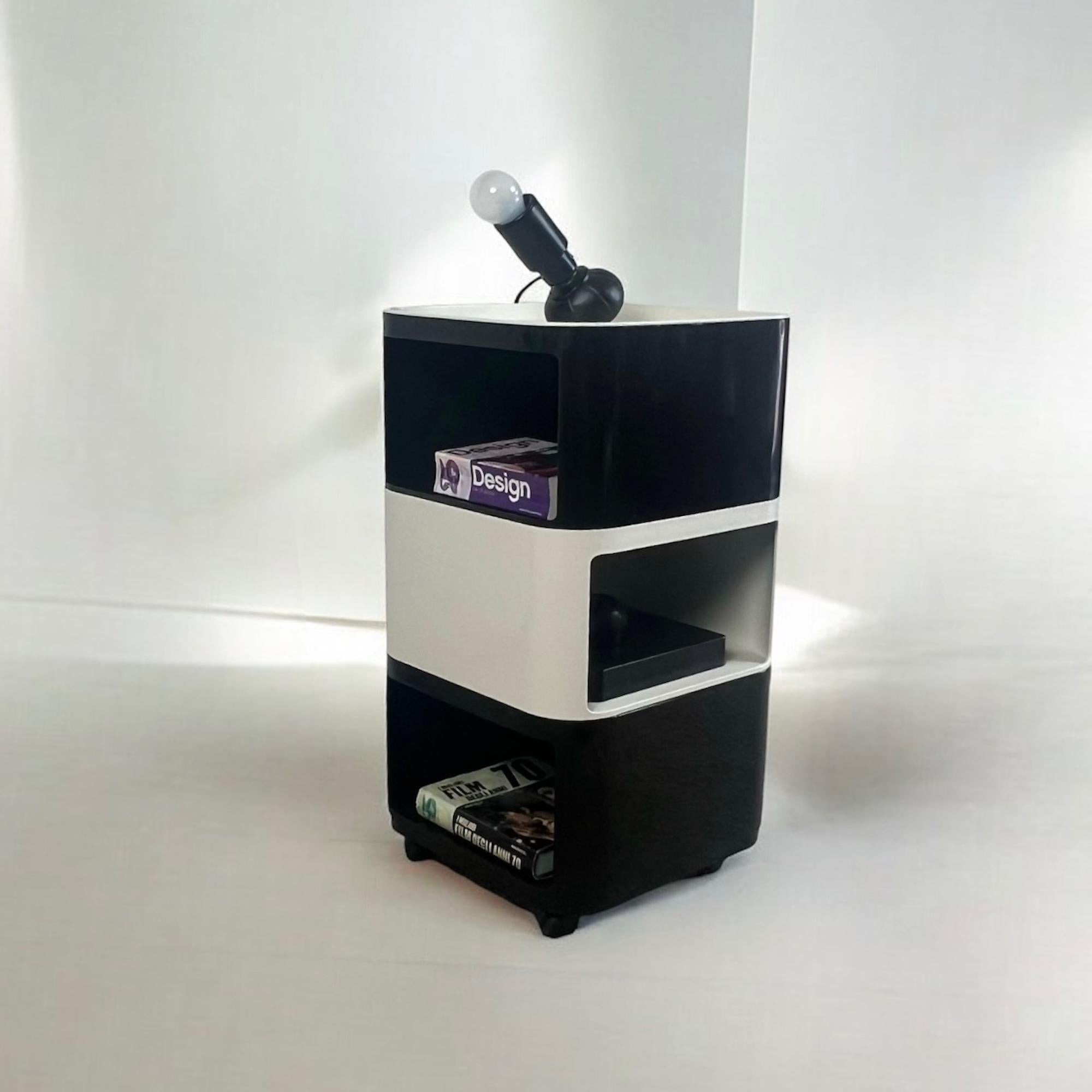 Kartell 'Componibili' Storage Units 4970 by Anna Castelli - 60s Space Age design 1