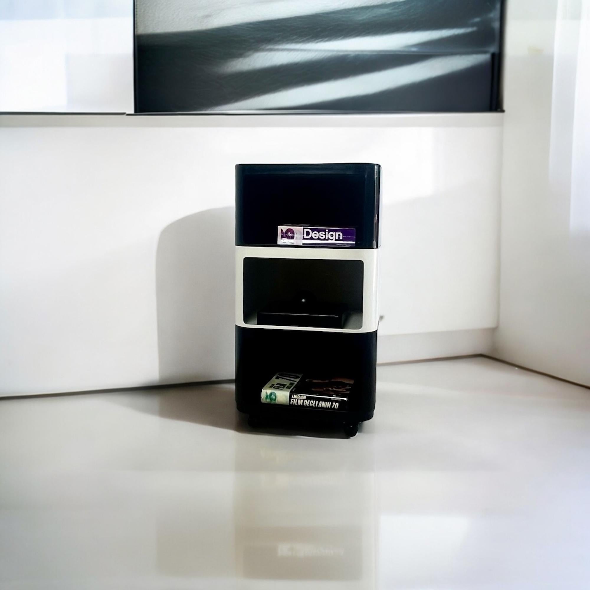 Kartell 'Componibili' Storage Units 4970 by Anna Castelli - 60s Space Age design 2