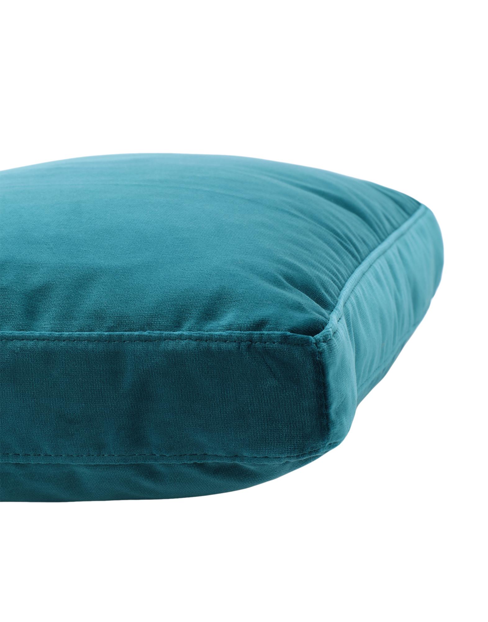 Kartell Cushions Largo in Velvet by Piero Lissoni For Sale 1