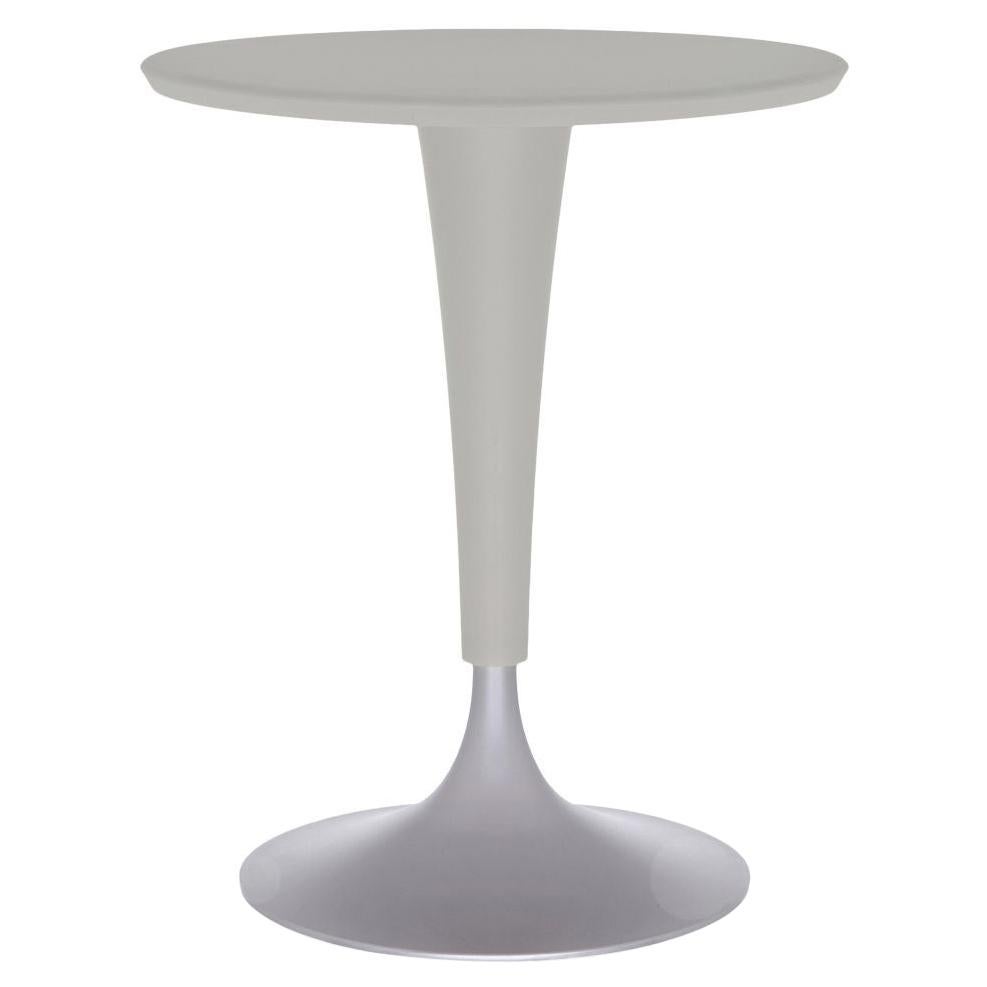 Table Kartell Dr. Na grise chaude de Philippe Starck