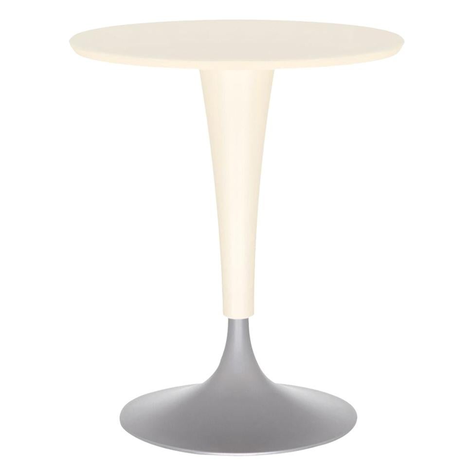 Kartell Dr. Na, Tisch in Wachsweiß von Philippe Starck