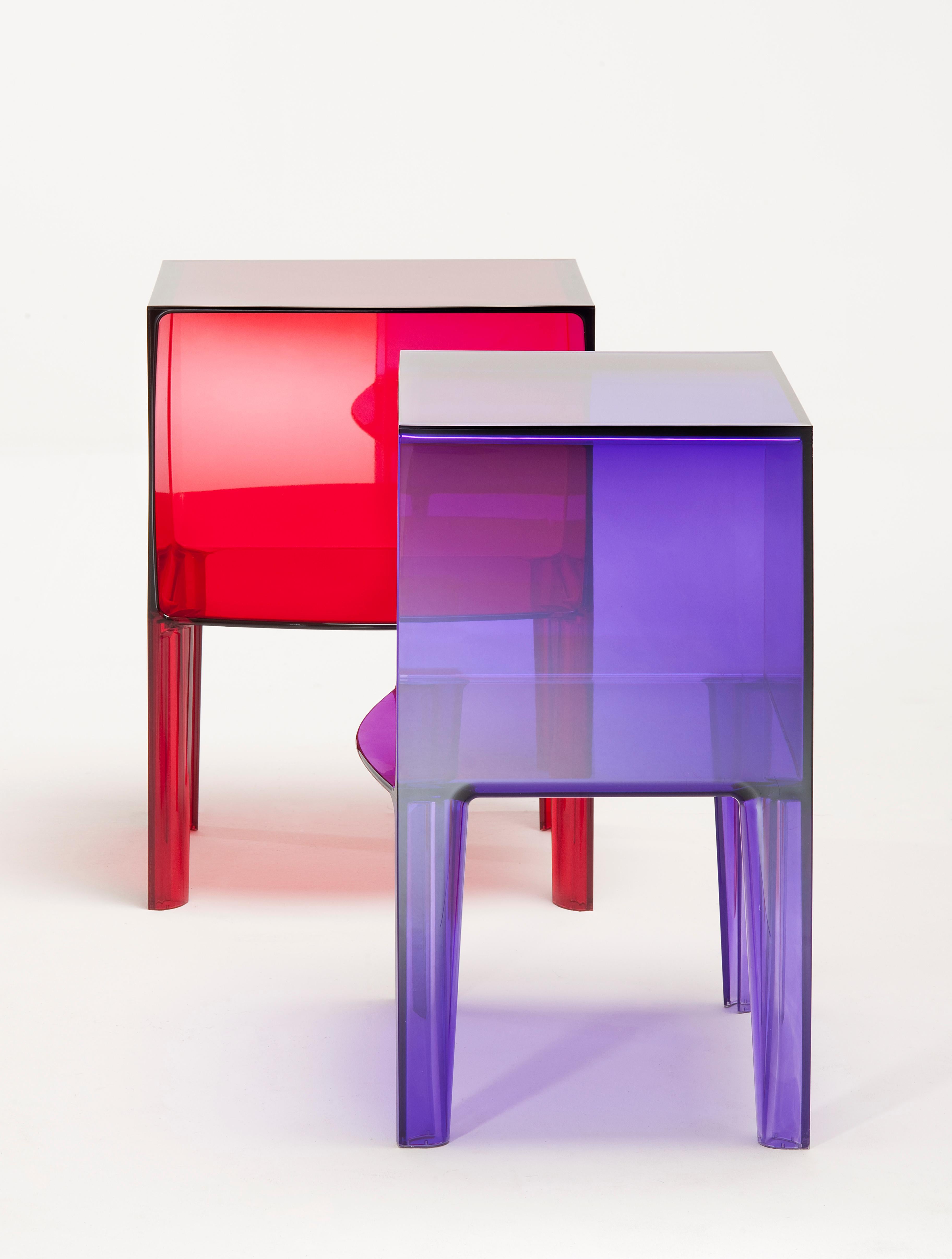 Contemporary Kartell Ghost Buster Nightstand in Crystal by Philippe Starck & Eugeni Quitllet For Sale