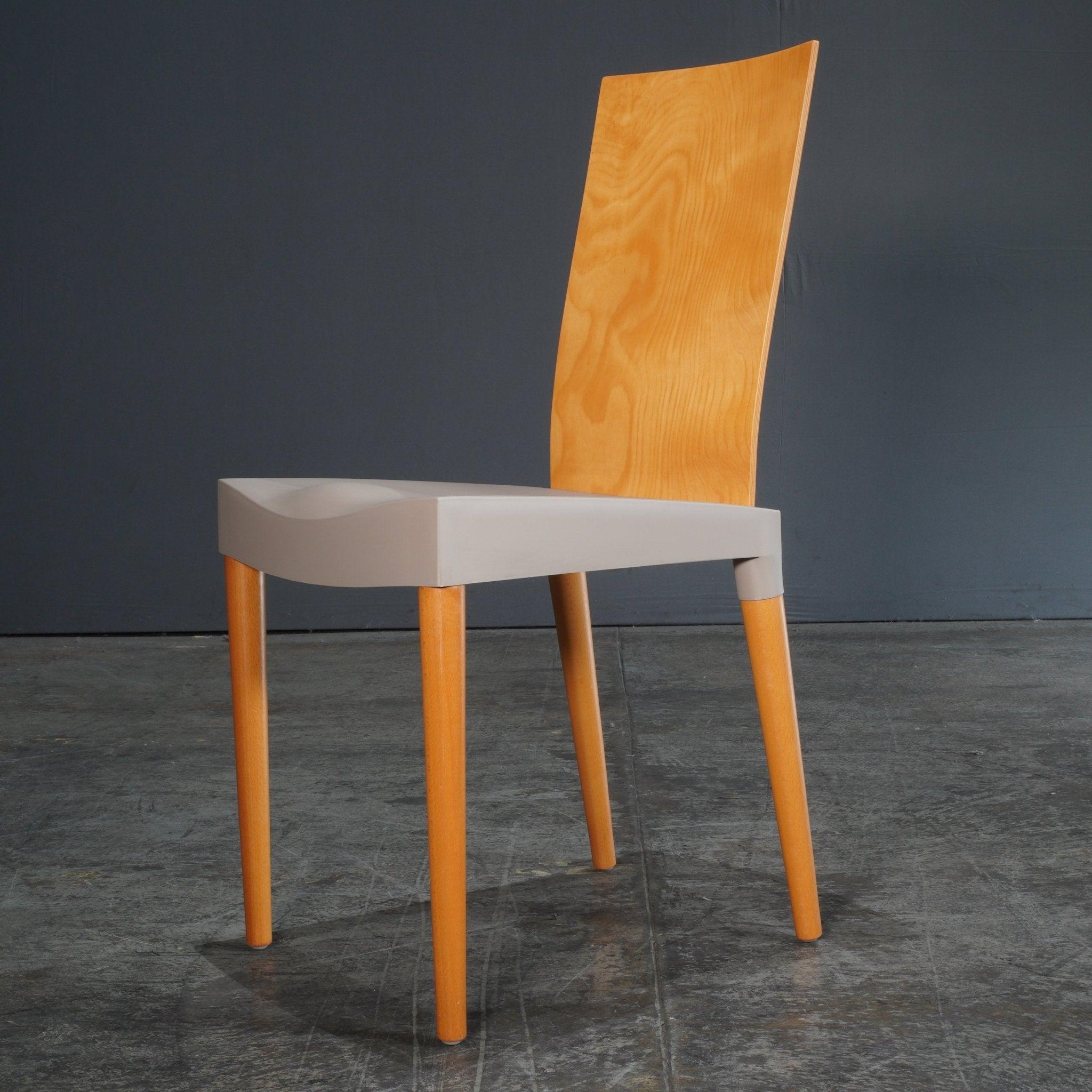 Kartell Grey Miss Trip Dining Chair by Philippe Starck In Good Condition For Sale In Basildon, London
