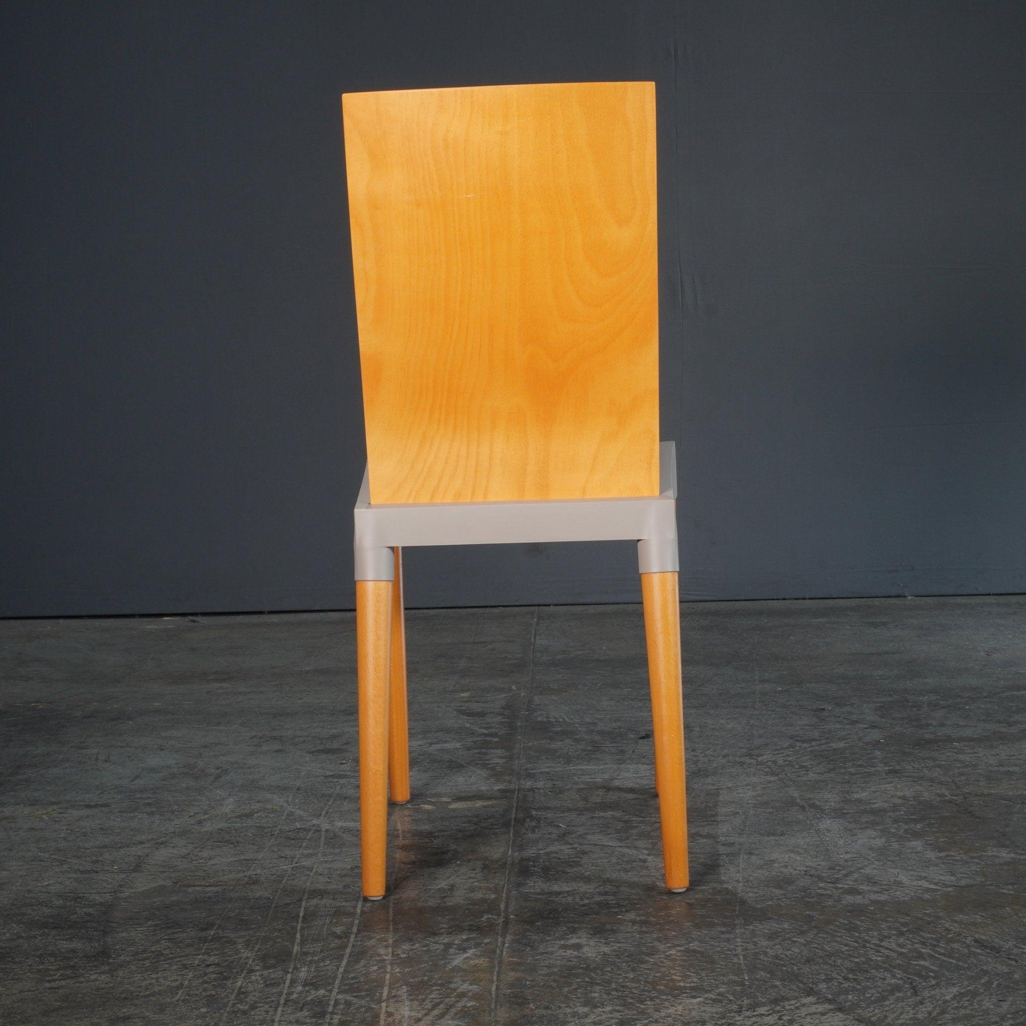 Kartell Grey Miss Trip Dining Chair by Philippe Starck For Sale 1