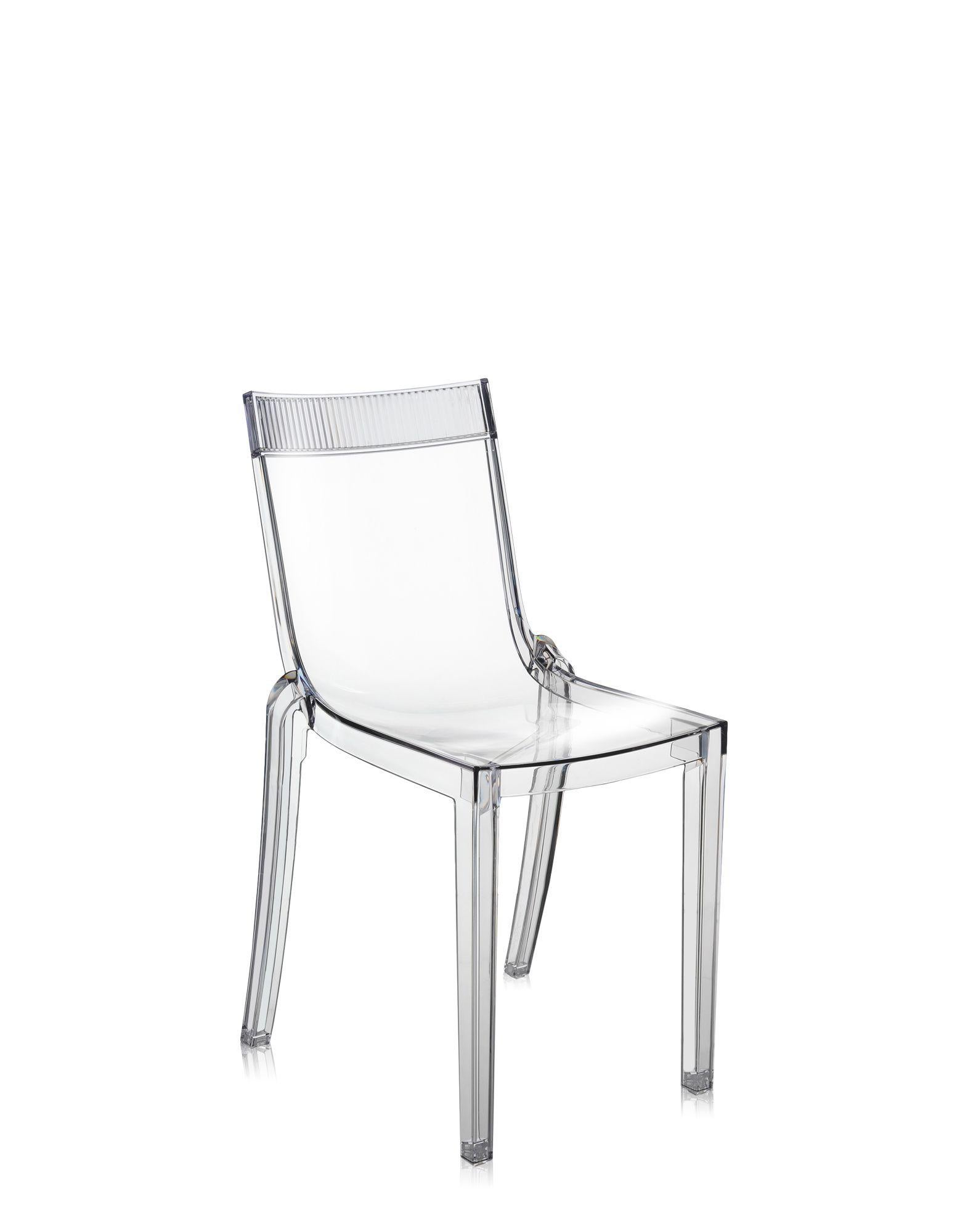 Hi-Cut is a chair offering perfect ergonomic seating combining flexibility and solidity, while the changing vertical stripes on the structure of the top add an attractive play of light and reflections. 
Available in many color combinations.
 