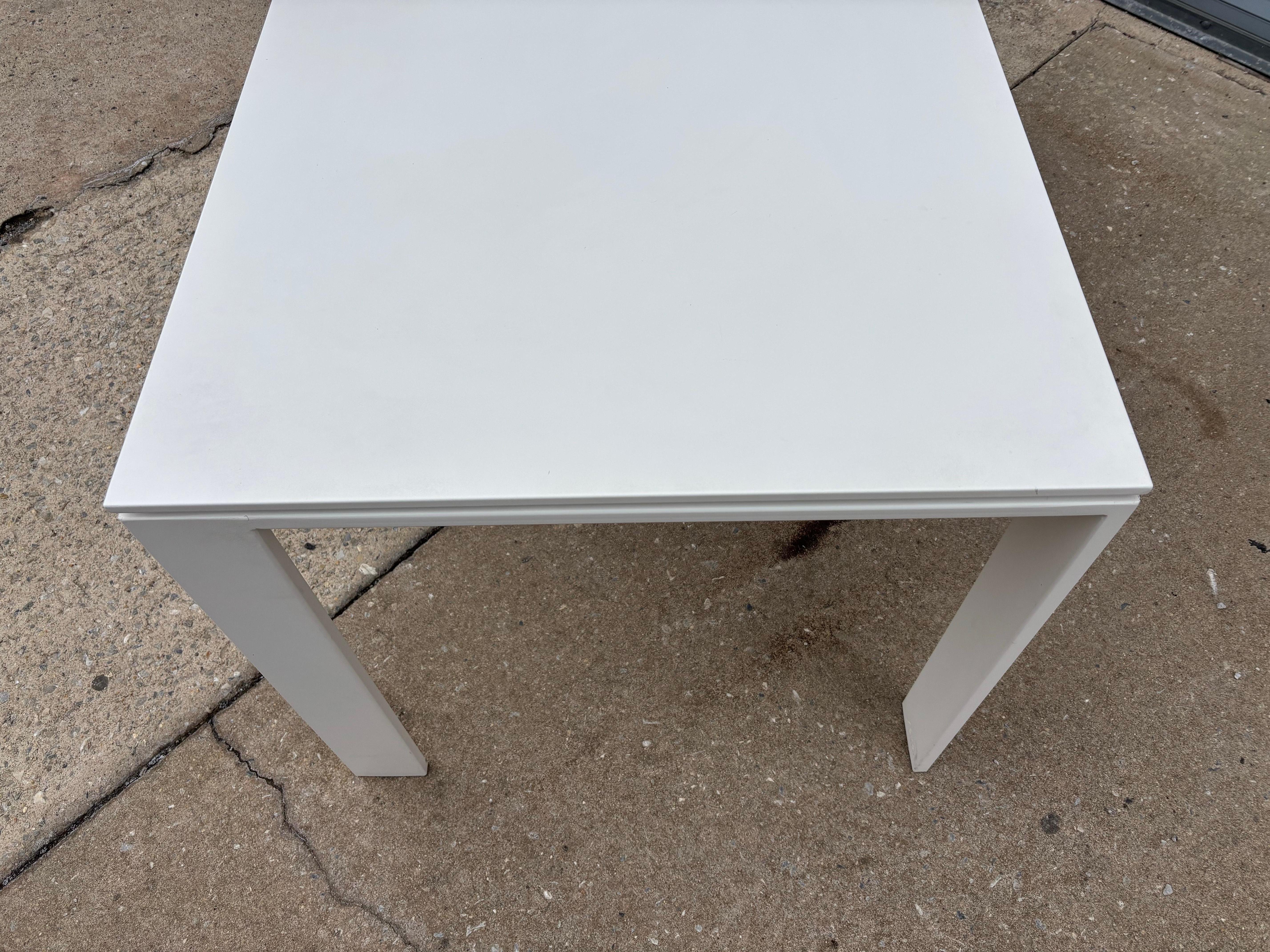 Mesa de interior/exterior Kartell diseñada por Ferruccio Laviani Metal en venta