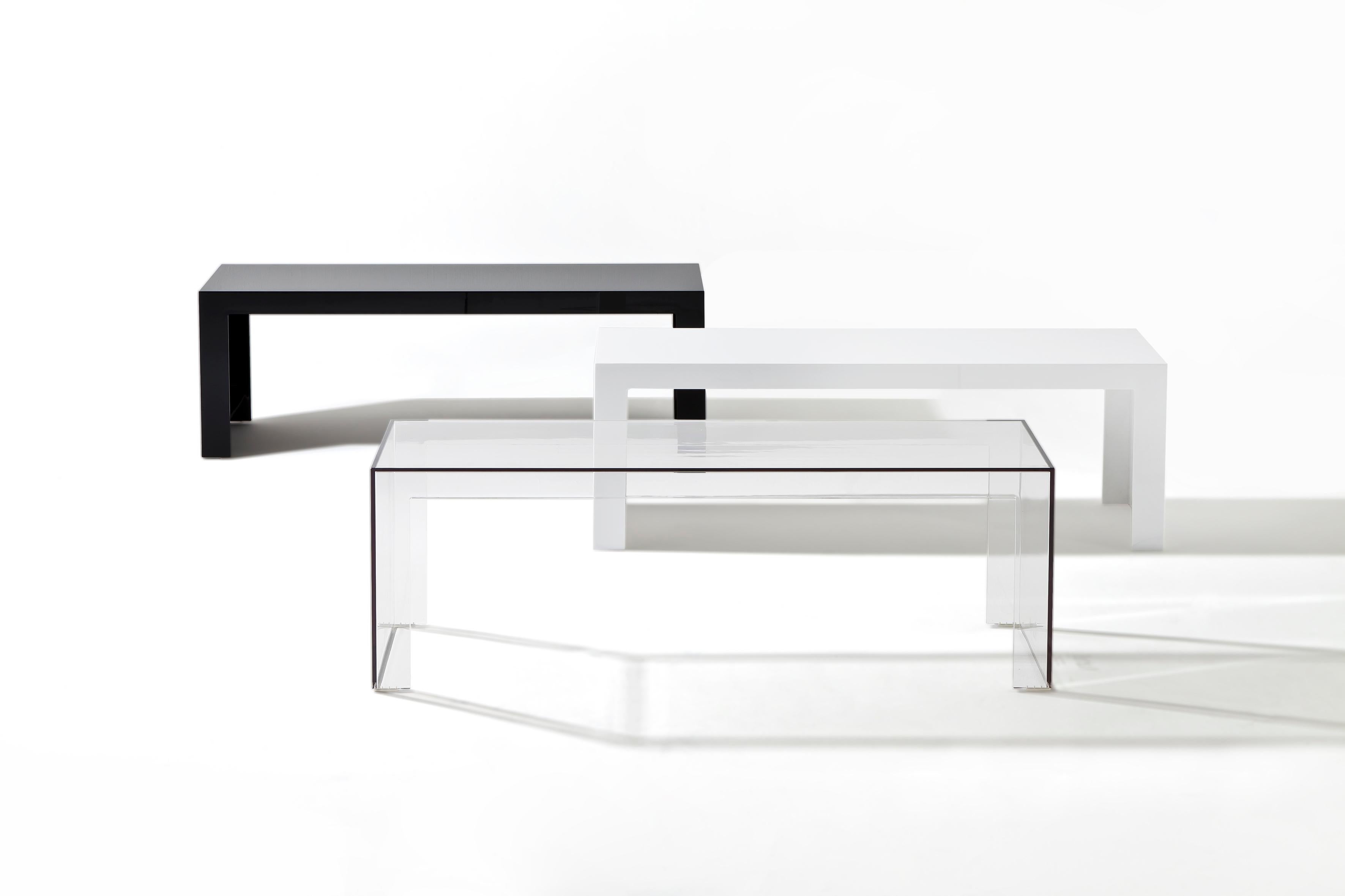 XXIe siècle et contemporain Table d'appoint Kartell invisible en blanc brillant par Tokujin Yoshioka en vente