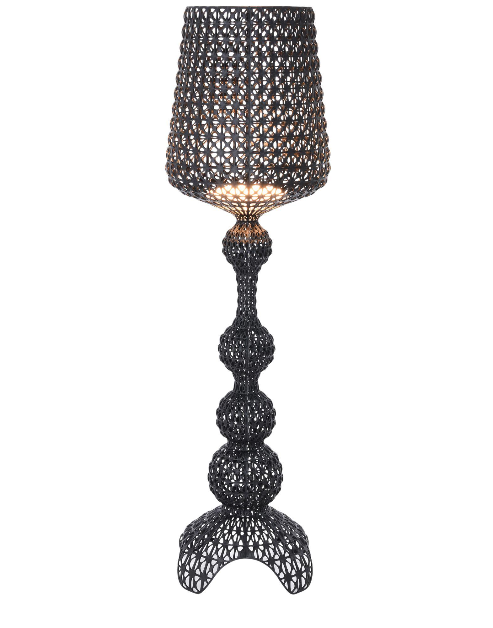 The Kabuki floor lamp is injection molded. The sophisticated injection technology used makes it possible to create a woven structure similar to lace with a unique perforated surface through which the light is diffused.

Dimensions: Height 65.33