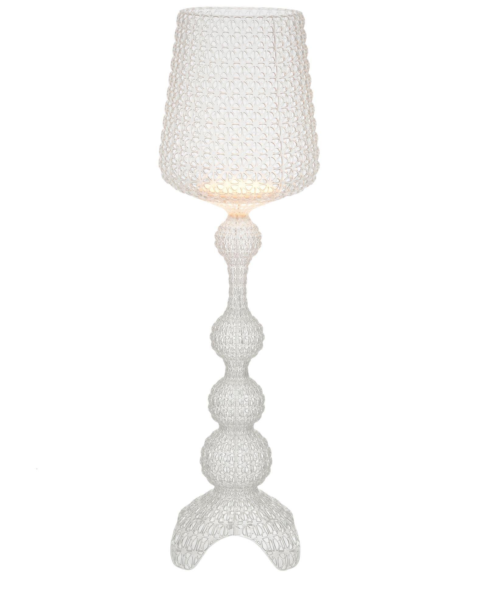 The Kabuki floor lamp is injection molded. The sophisticated injection technology used makes it possible to create a woven structure similar to lace with a unique perforated surface through which the light is diffused.

Dimensions: Height 65.33