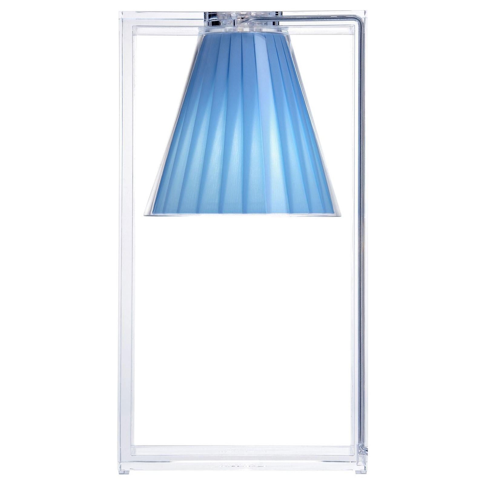 Kartell Light Air Tischlampe in Kristall und Hellblau von Eugeni Quitllet