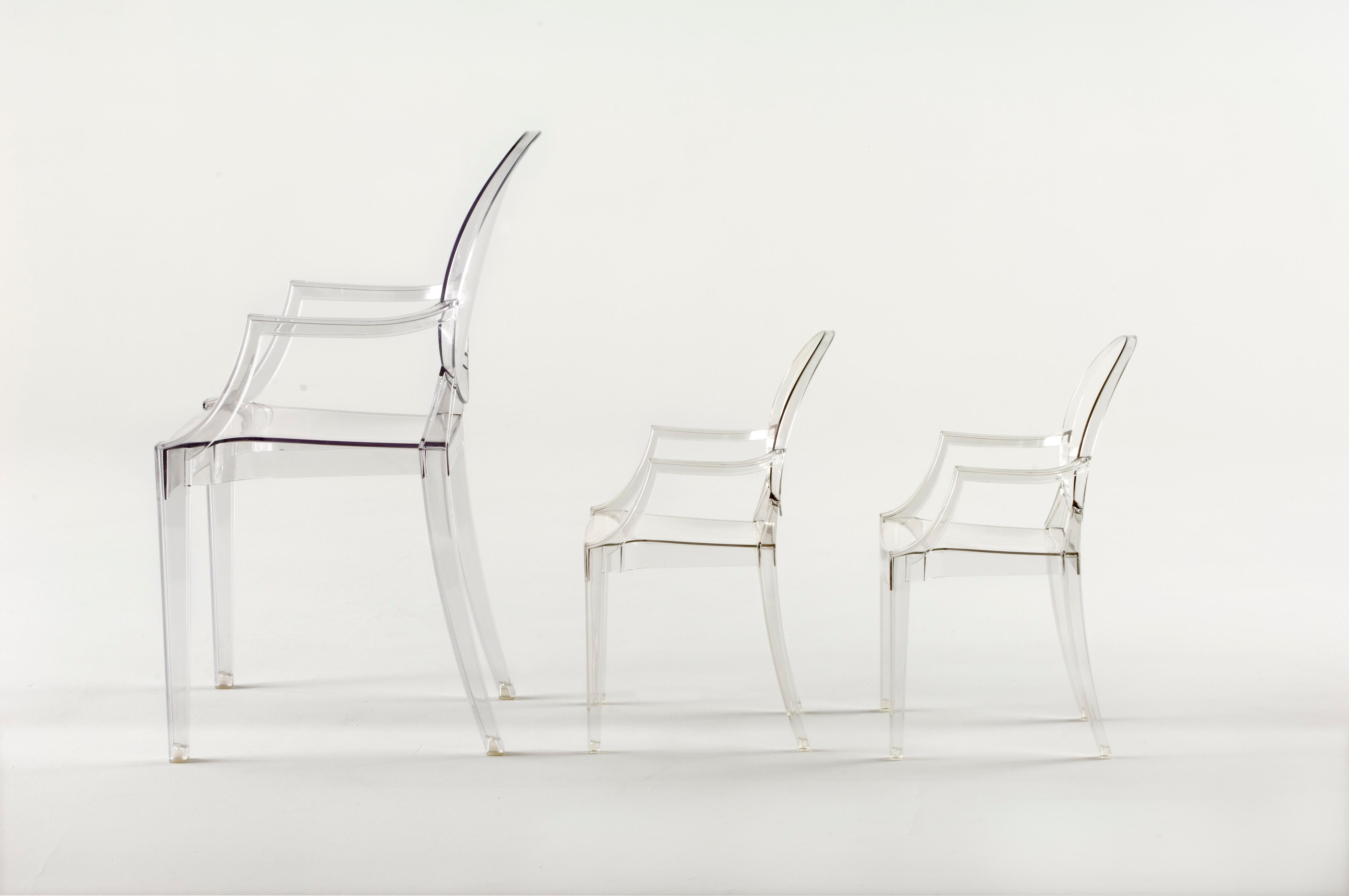 Satz von 4 Kartell  Lou Children's Ghost Chair in glänzendem Schwarz von Philippe Starck im Angebot 2