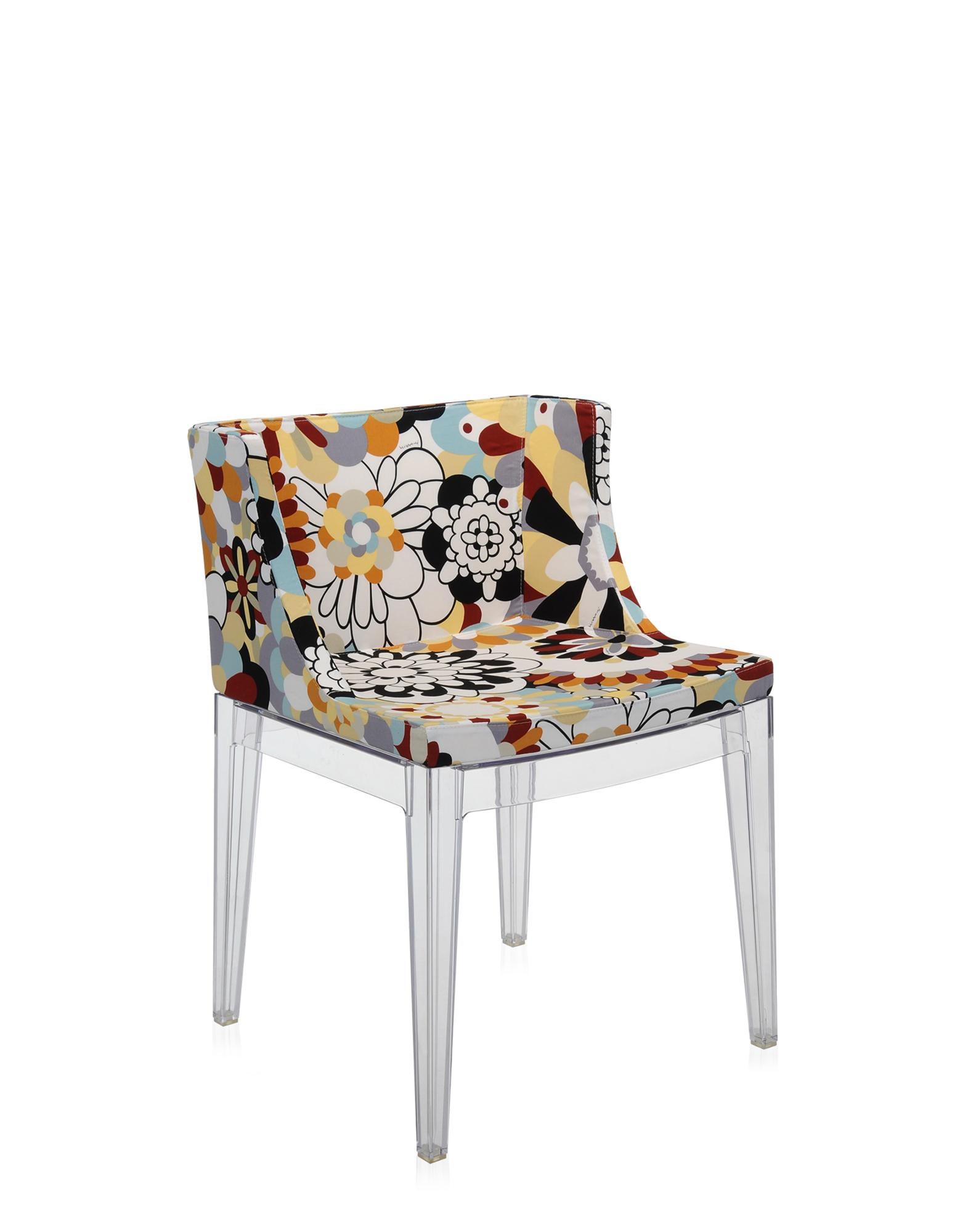 The Mademoiselle armchair is dressed in the wide range of Memphis fabrics, designed by Ettore Sottsass and Nathalie du Pasquier.
It comes either with transparent or black frame.
  