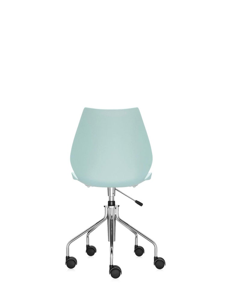 Kartell Maui Swivel Chair Adjustable in Pale Blue by Vico Magistretti For Sale 1