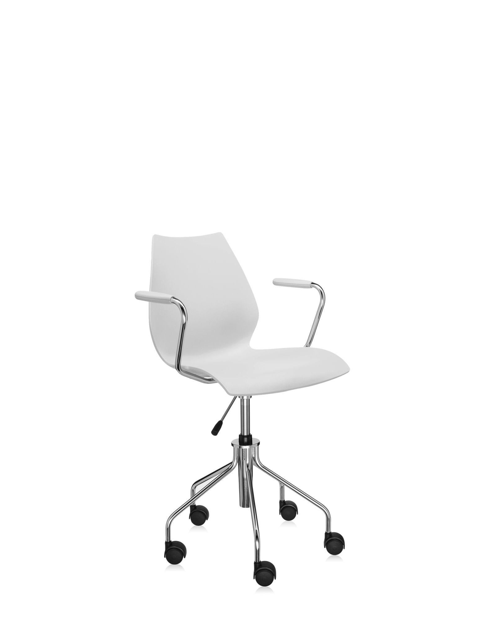 Plastic Kartell Maui Swivel Chair Adjustable in Pale Grey by Vico Magistretti