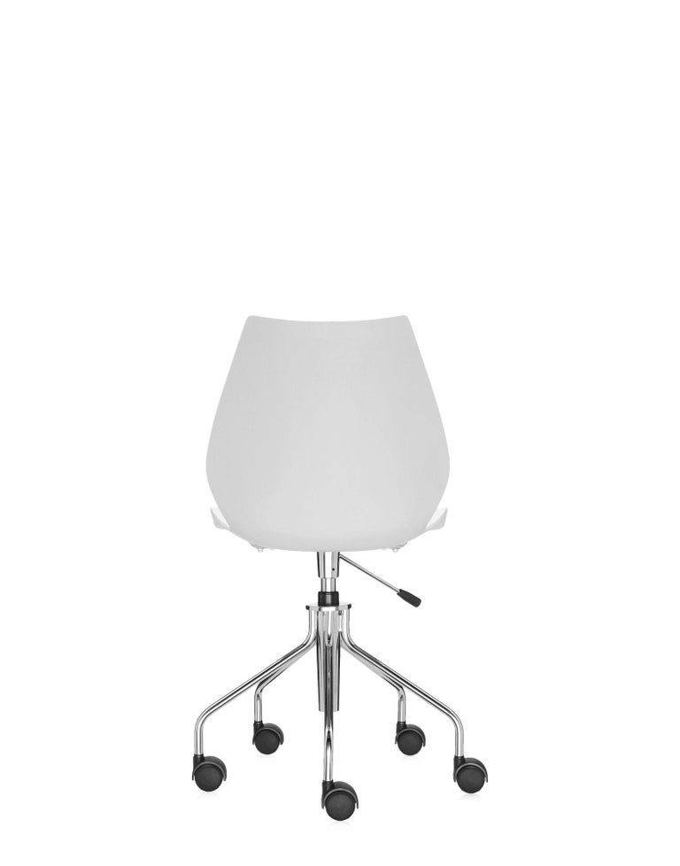 Kartell Maui Swivel Chair Adjustable in Zinc White by Vico Magistretti For Sale 1
