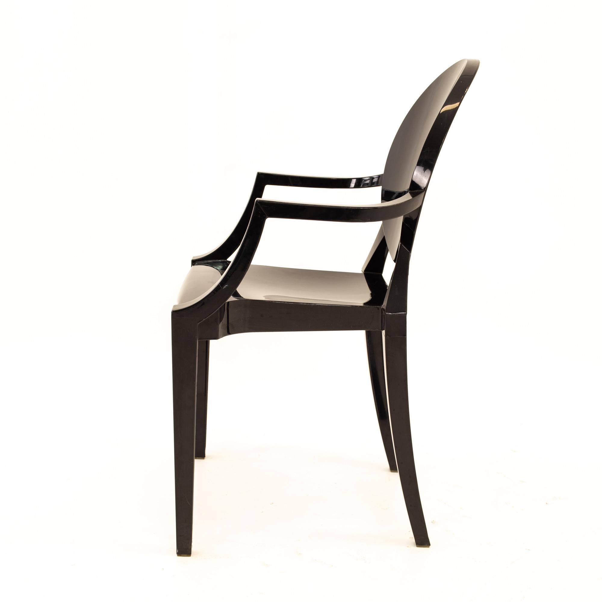 Kartell Mid Century Black Acrylic Ghost Dining Chairs, Set of 4 In Good Condition In Countryside, IL