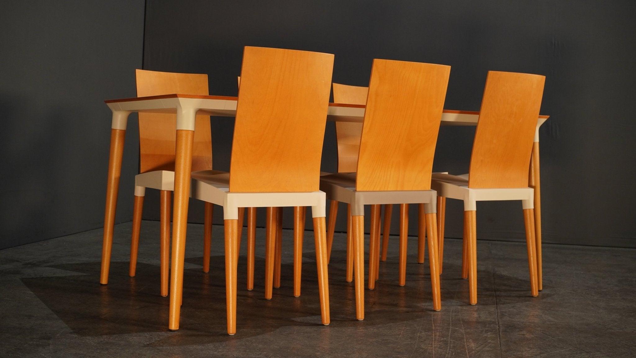 Table de salle à manger Kartell Miss Trip de Philippe Starck 4