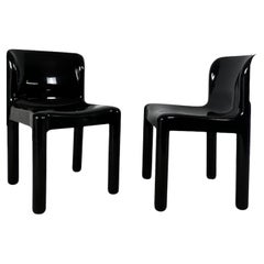 Kartell Modell 4875 Stühle von Carlo Bartoli - Seltenes 1985 NOS-Paar in glänzendem Schwarz