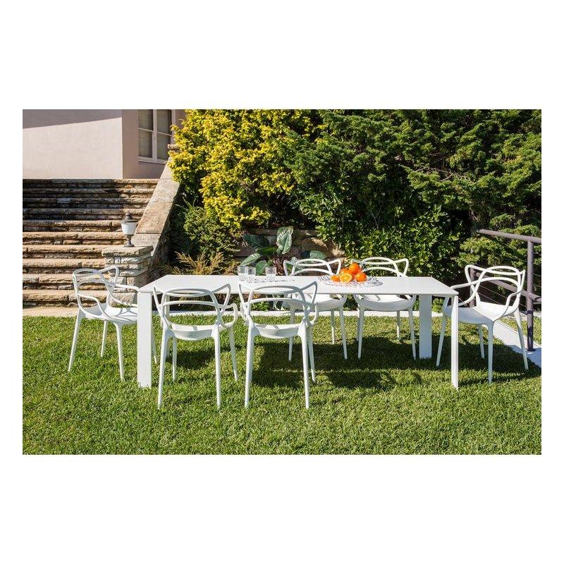 Kartell Outdoor-Tisch in Weiß von Ferruccio Laviani, Kartell (Moderne) im Angebot
