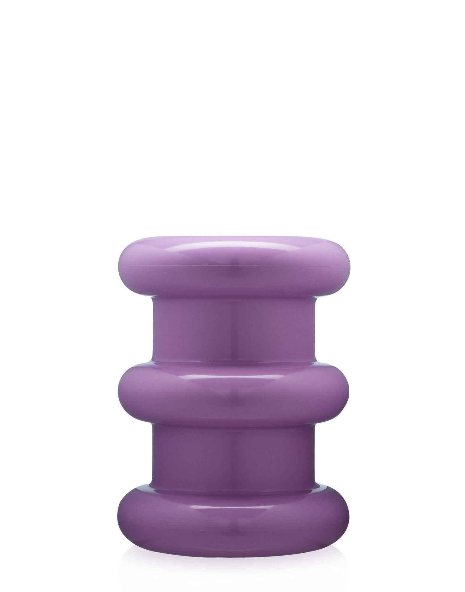 The Pilastro stool is part of the Kartell goes Sottsass - A Tribute to Memphis collection, launched in 2015 in homage to design guru Ettore Sottsass. Pilastro, stands out for its architectural lines and is made from mass-colored thermoplastic