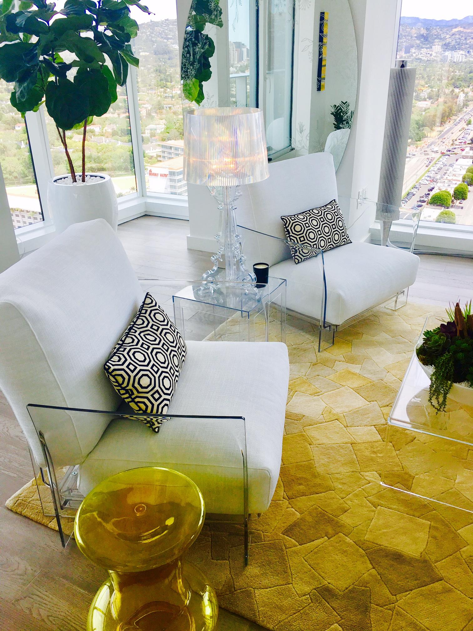 Modern Kartell Pop Outdoor Sofa in Sunbrella White by Piero Lissoni For Sale