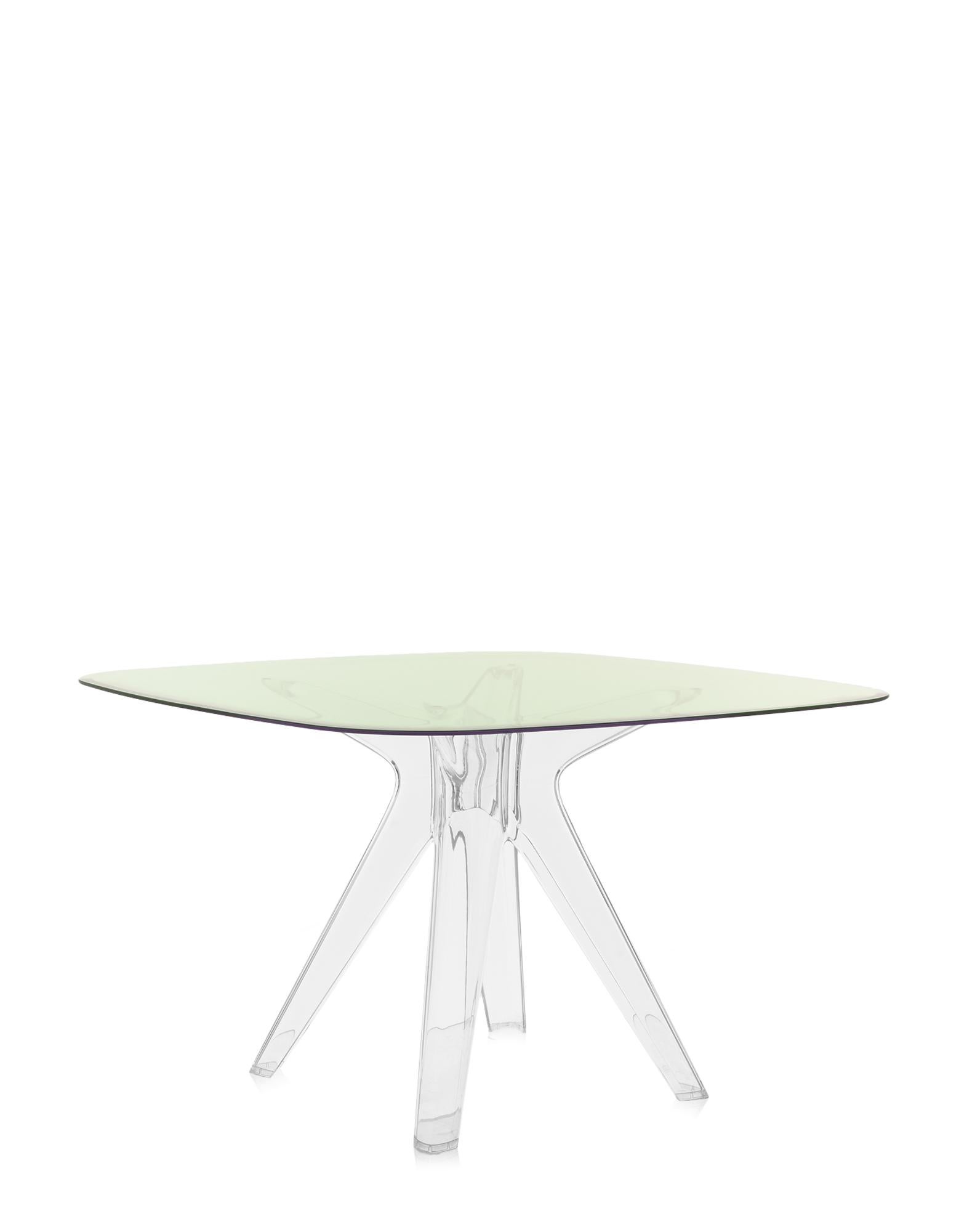 Kartell lifestyle enhances the living room with Philippe Starck’s Blast, a coffee table square with rounded corners and clear bases and tops. The design is a development of the Sir Gio table. The central core of the base is