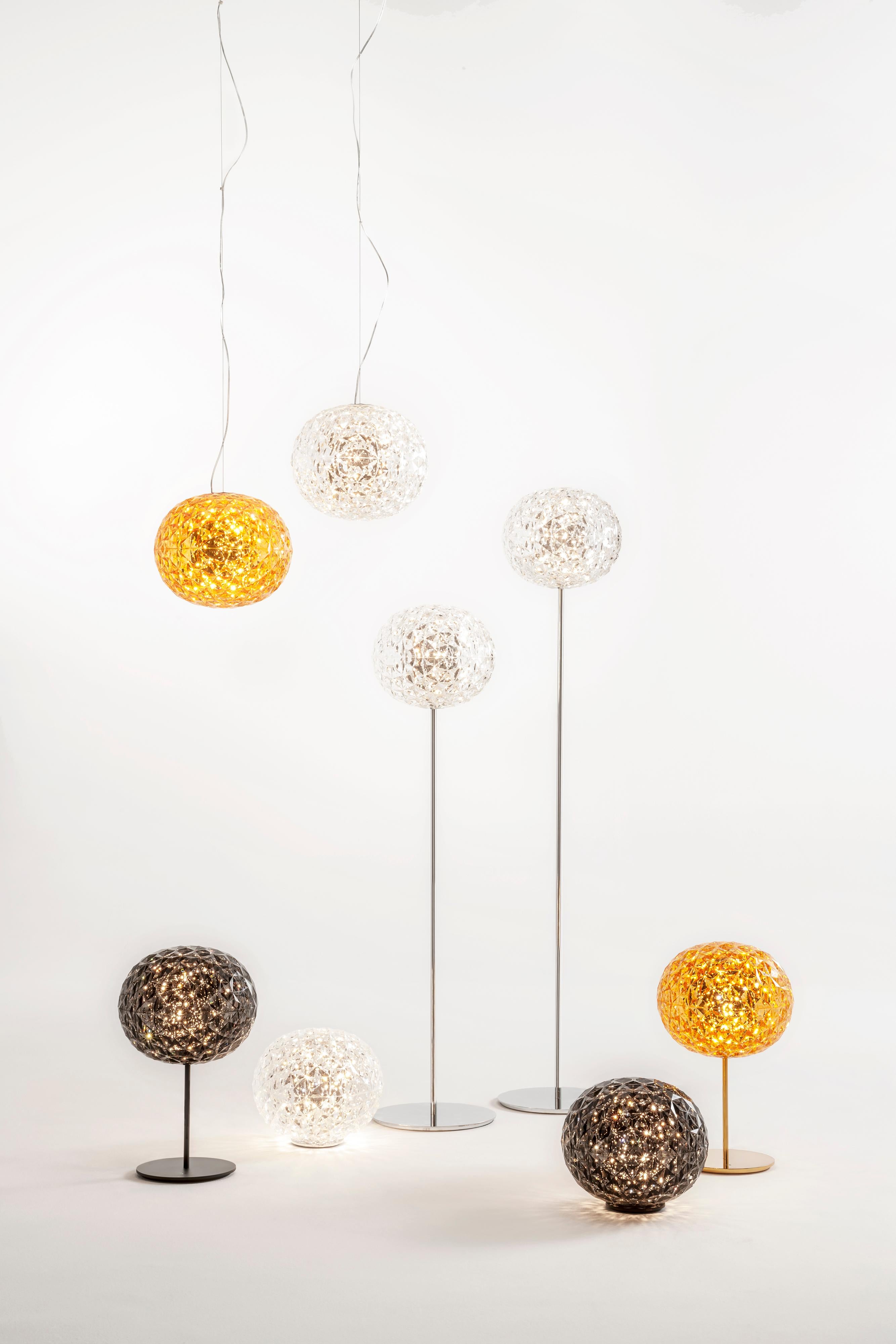 Kartell, kleine Planet-Tischlampe in Gelb von Tokujin Yoshioka (Poliert) im Angebot