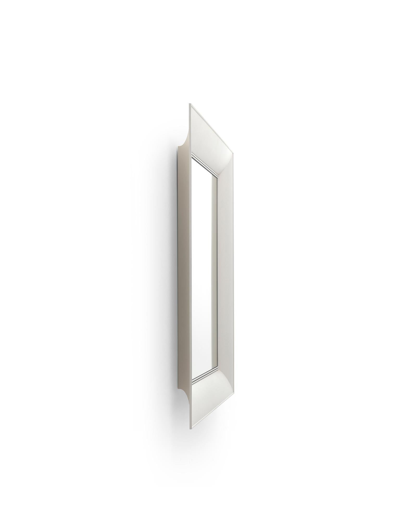 Kartell Kleiner rechteckiger Francois Ghost-Spiegel in mattem Weiß von Philippe Starck (Moderne) im Angebot