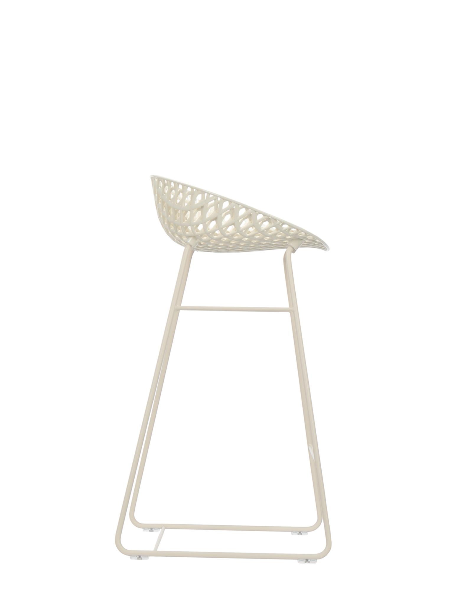 Modern Kartell Smatrik Outdoor Stool in White by Tokujin Yoshioka For Sale