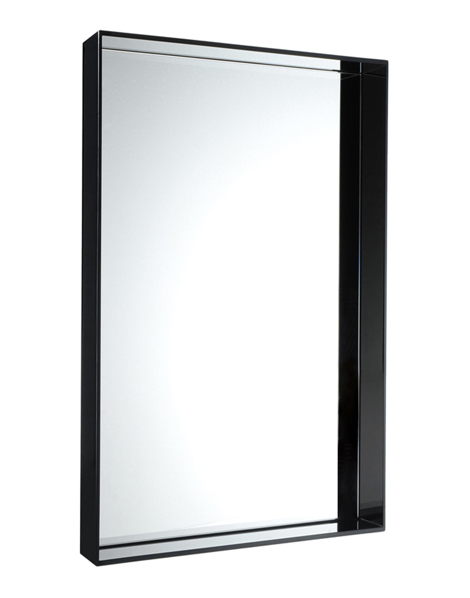 Only Me is a mirror with a slender frame in a variety of colors. Only Me is available in square and rectangular versions that can be hung in either direction.
 