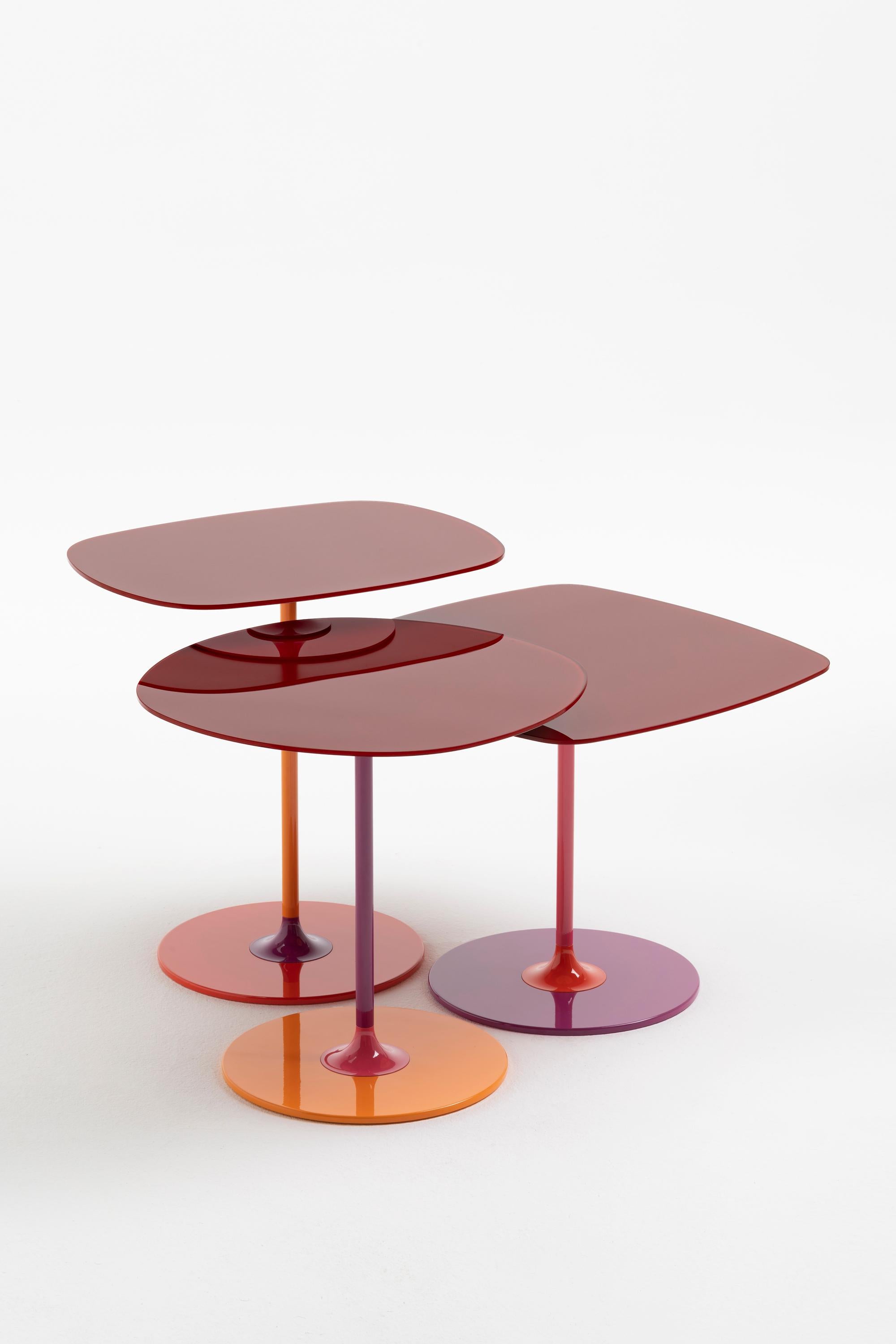 Modern Kartell Thierry Table by Piero Lissoni in Burgundy For Sale