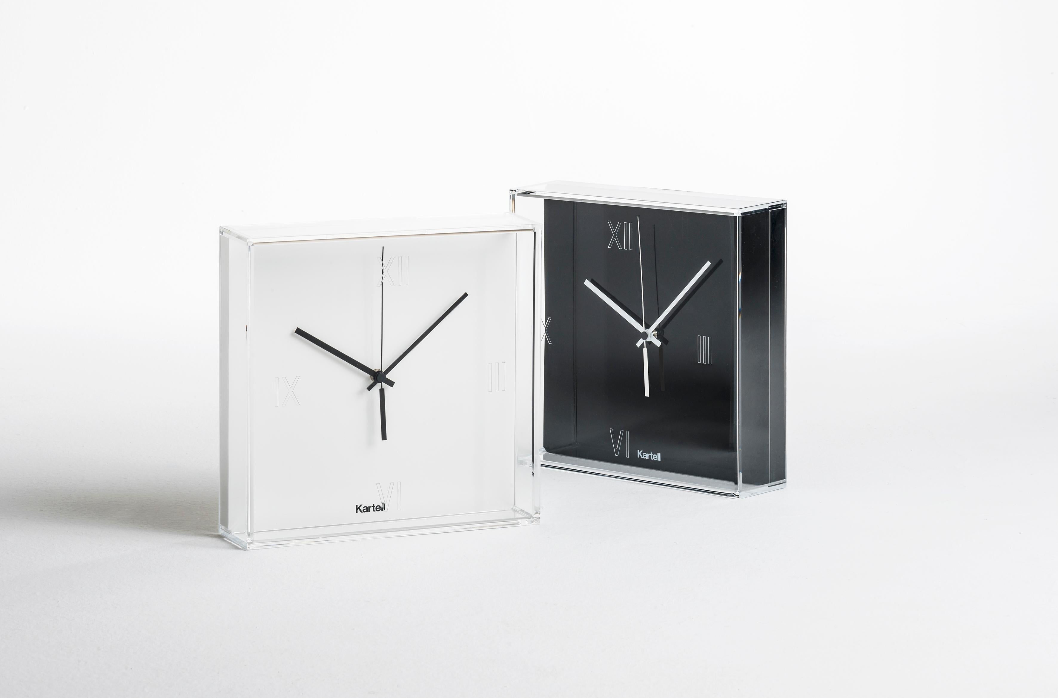 Modern Kartell Tic & Tac Clock in Black by Philippe Starck & Eugeni Quitllet For Sale