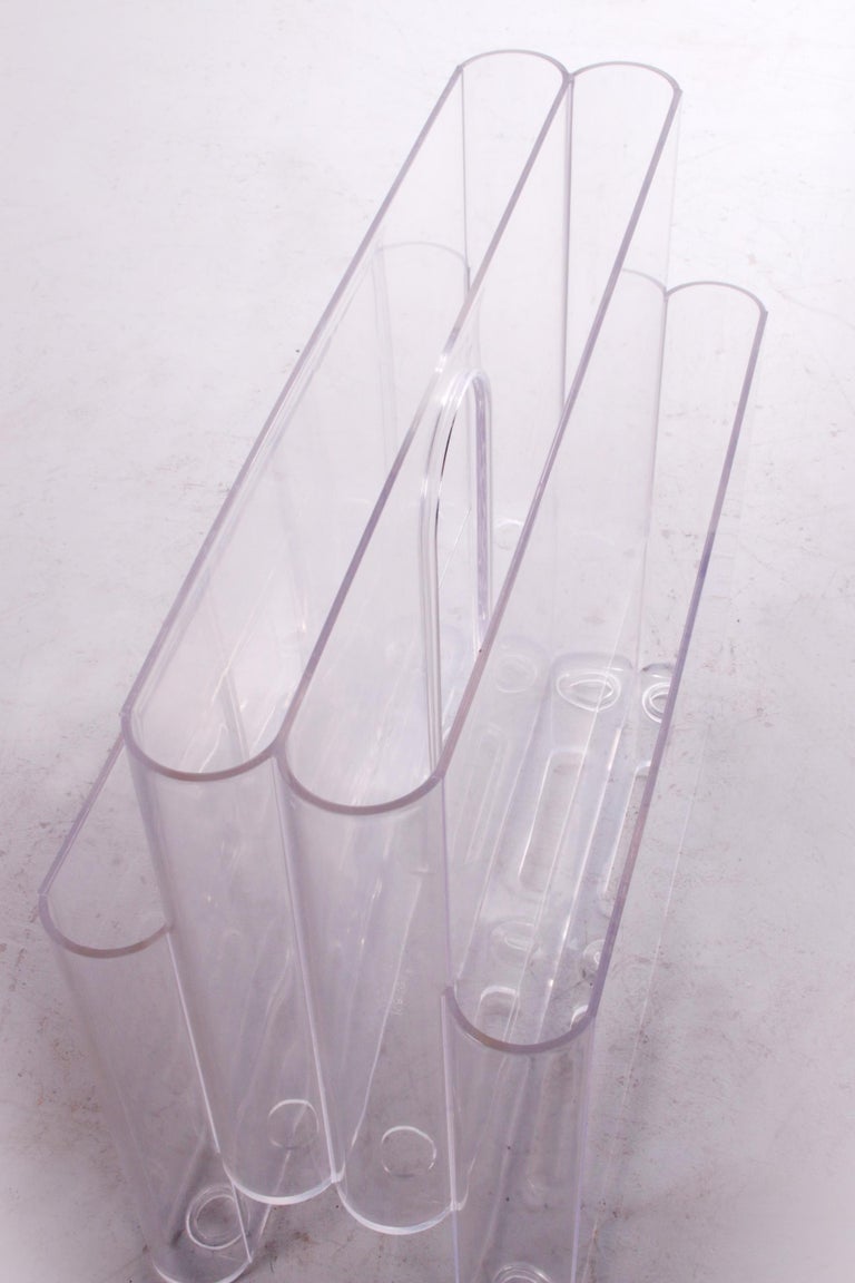 Kartell Transparent Magazine Rack by Giotto Stoppino, 1970s For Sale 3