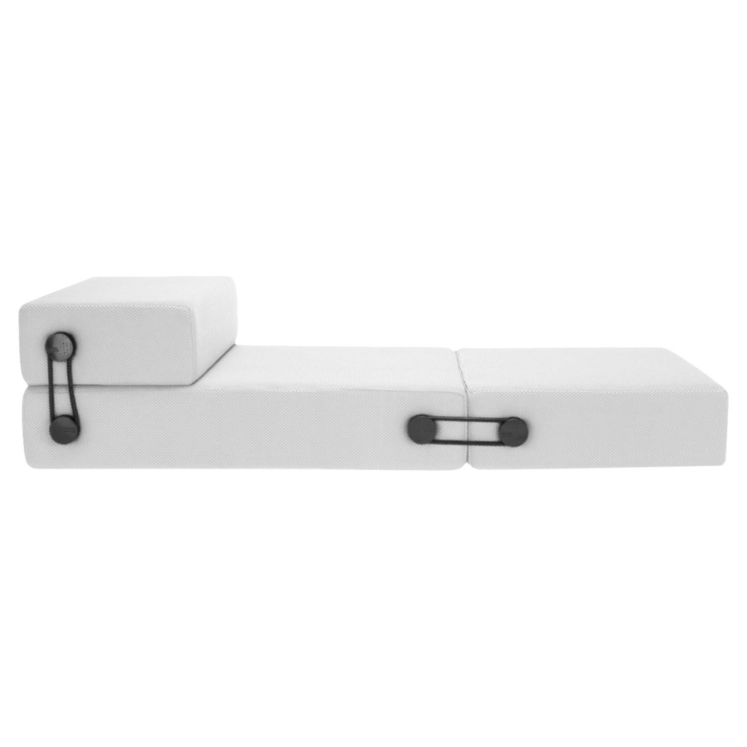 Kartell Trix Sofa Bed by Piero Lissoni in White For Sale